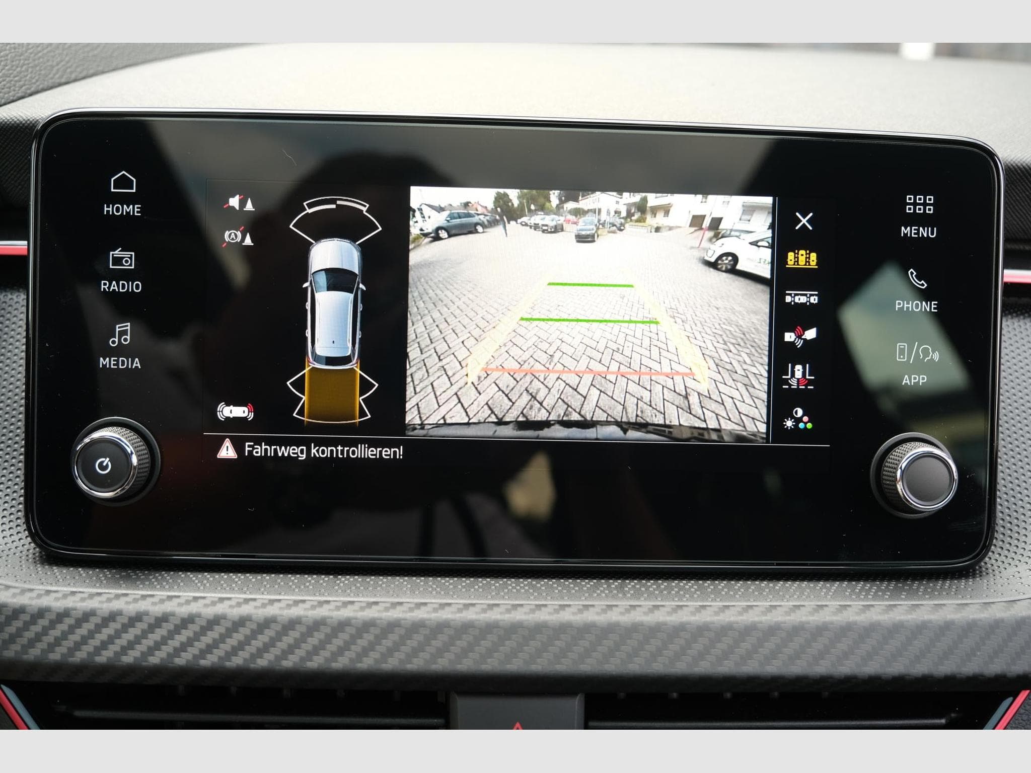Skoda Kamiq Monte Carlo (2026) - Photo 13