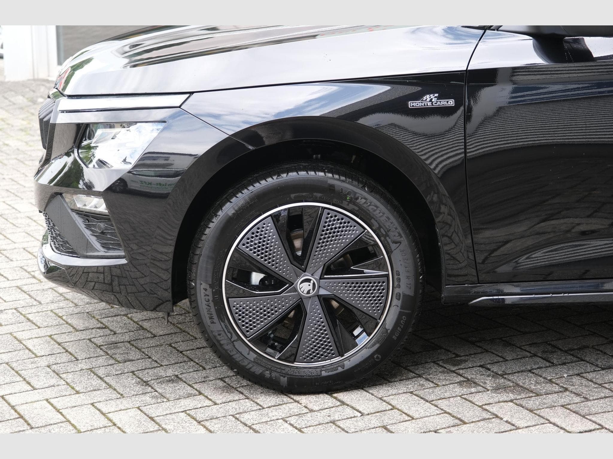 Skoda Kamiq Monte Carlo (2026) - Photo 17
