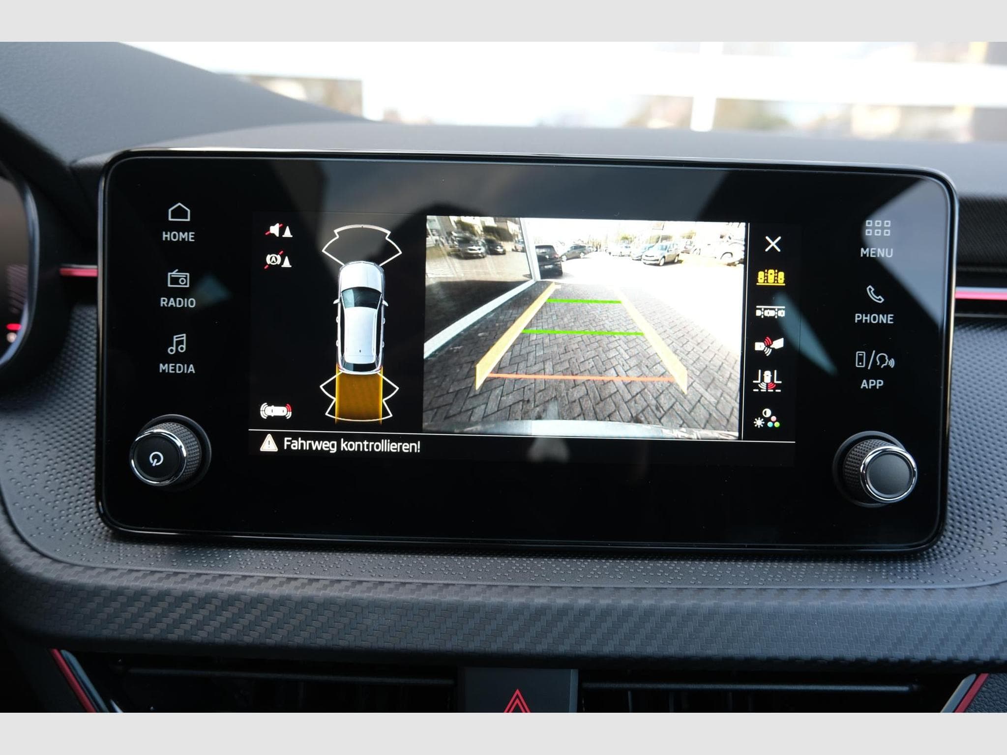 Skoda Kamiq Monte Carlo (2026) - Photo 14