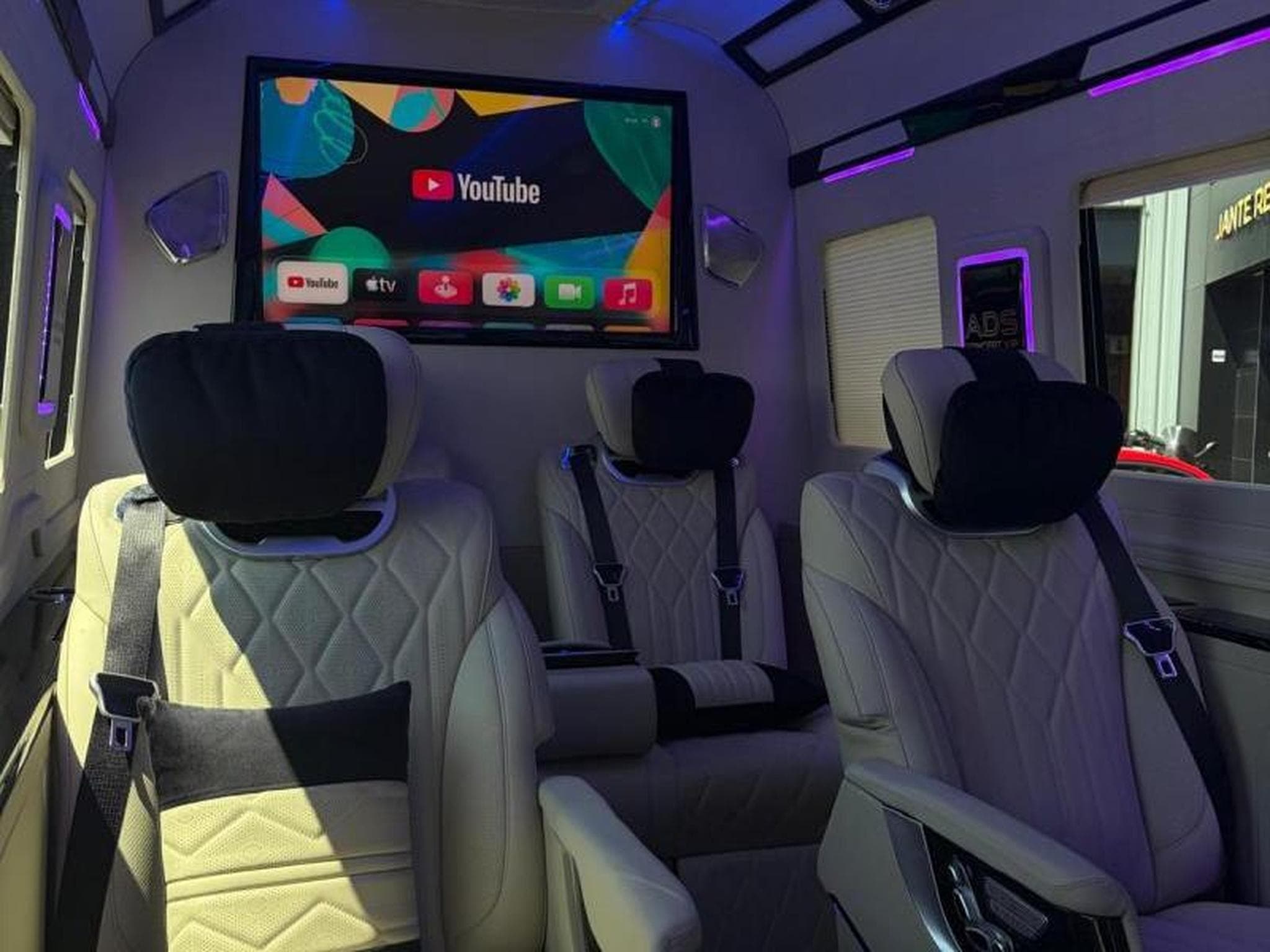 Mercedes Sprinter Sprinter VIP Configuration Luxe (2023) - Photo 16