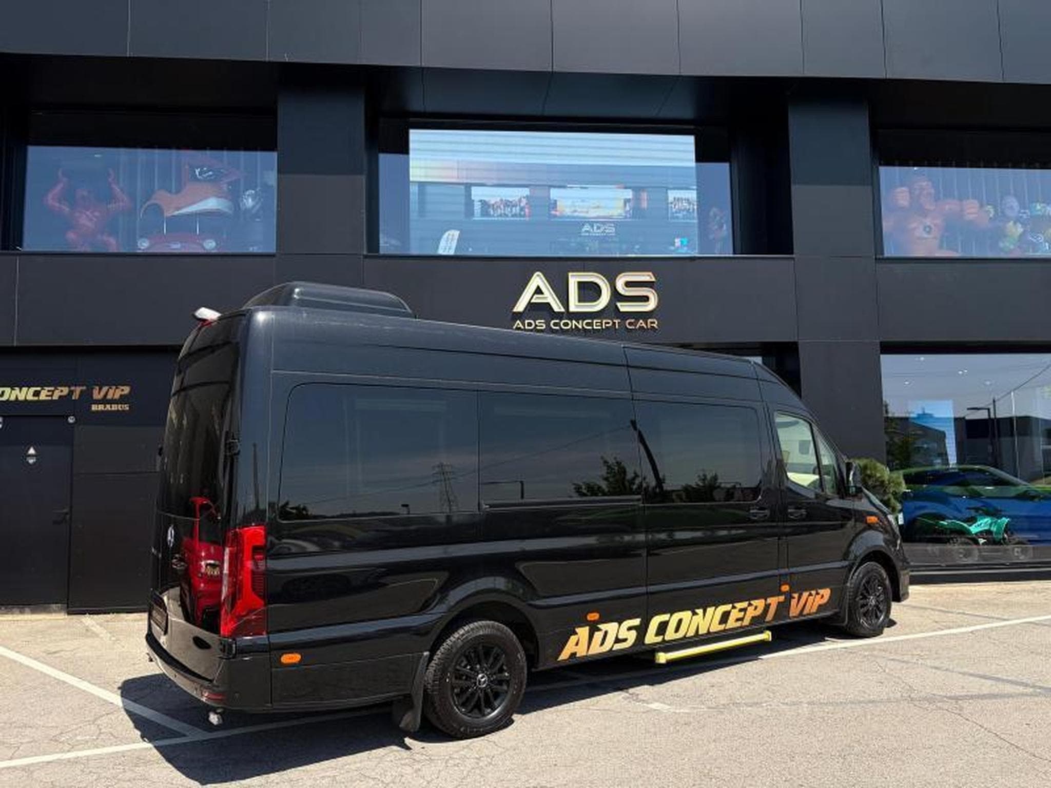 Mercedes Sprinter Sprinter VIP Configuration Luxe (2023) - Photo 3