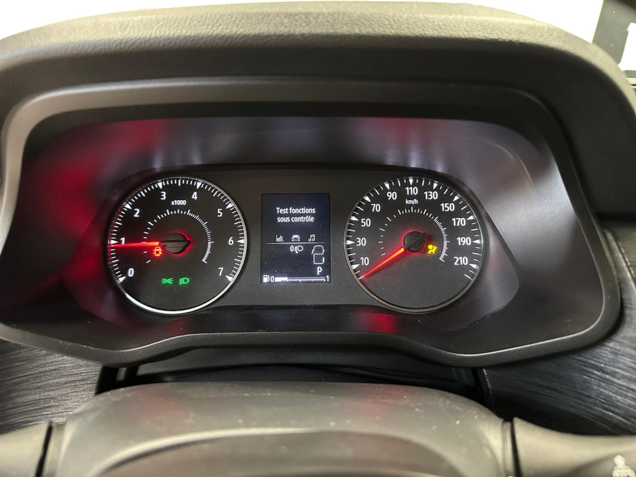 Renault Trafic Passenger Zen Energy Blue dCi 150 EDC 9 places (2024) - Photo 11