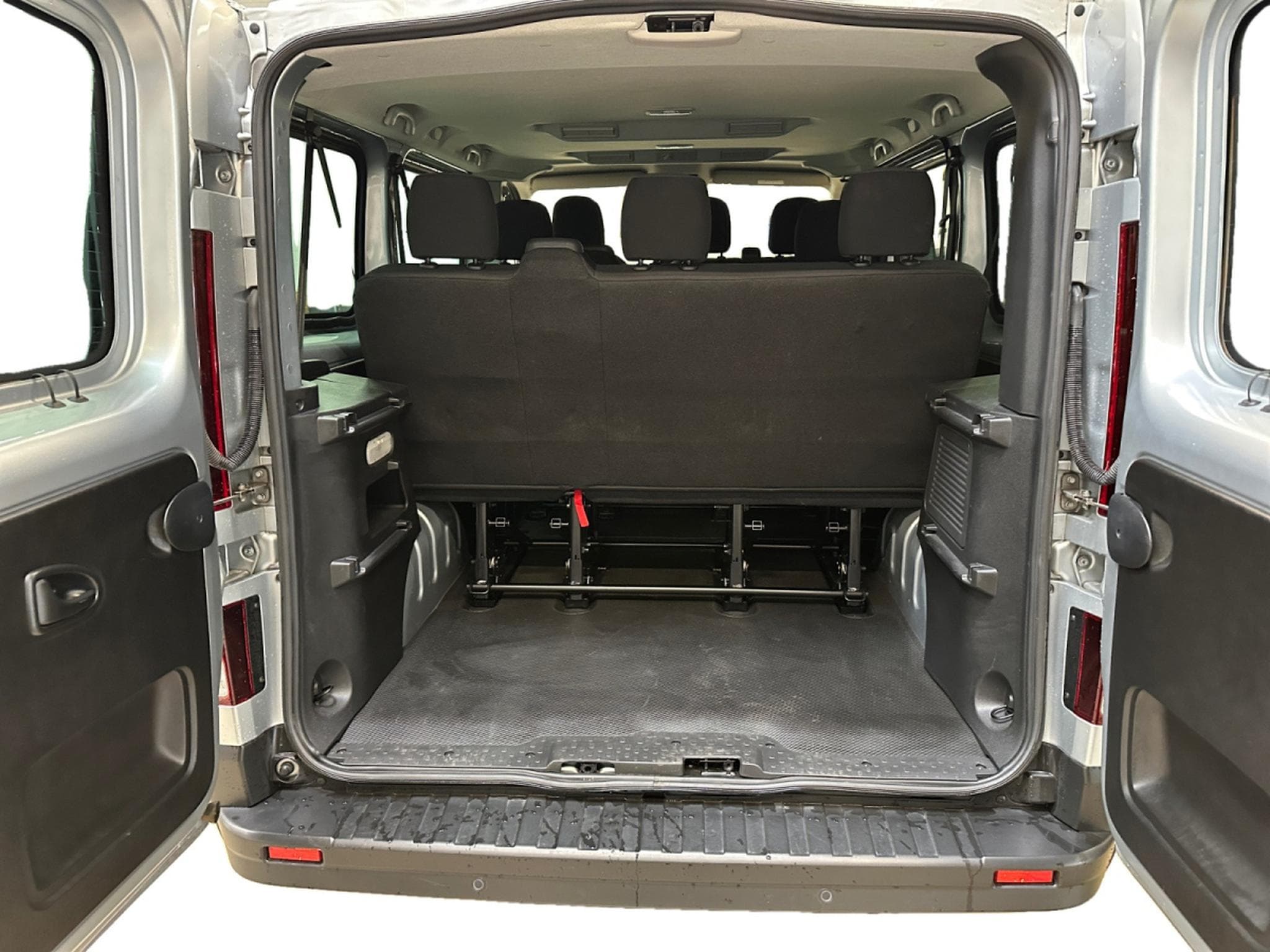 Renault Trafic Passenger Zen Energy Blue dCi 150 EDC 9 places (2024) - Photo 6