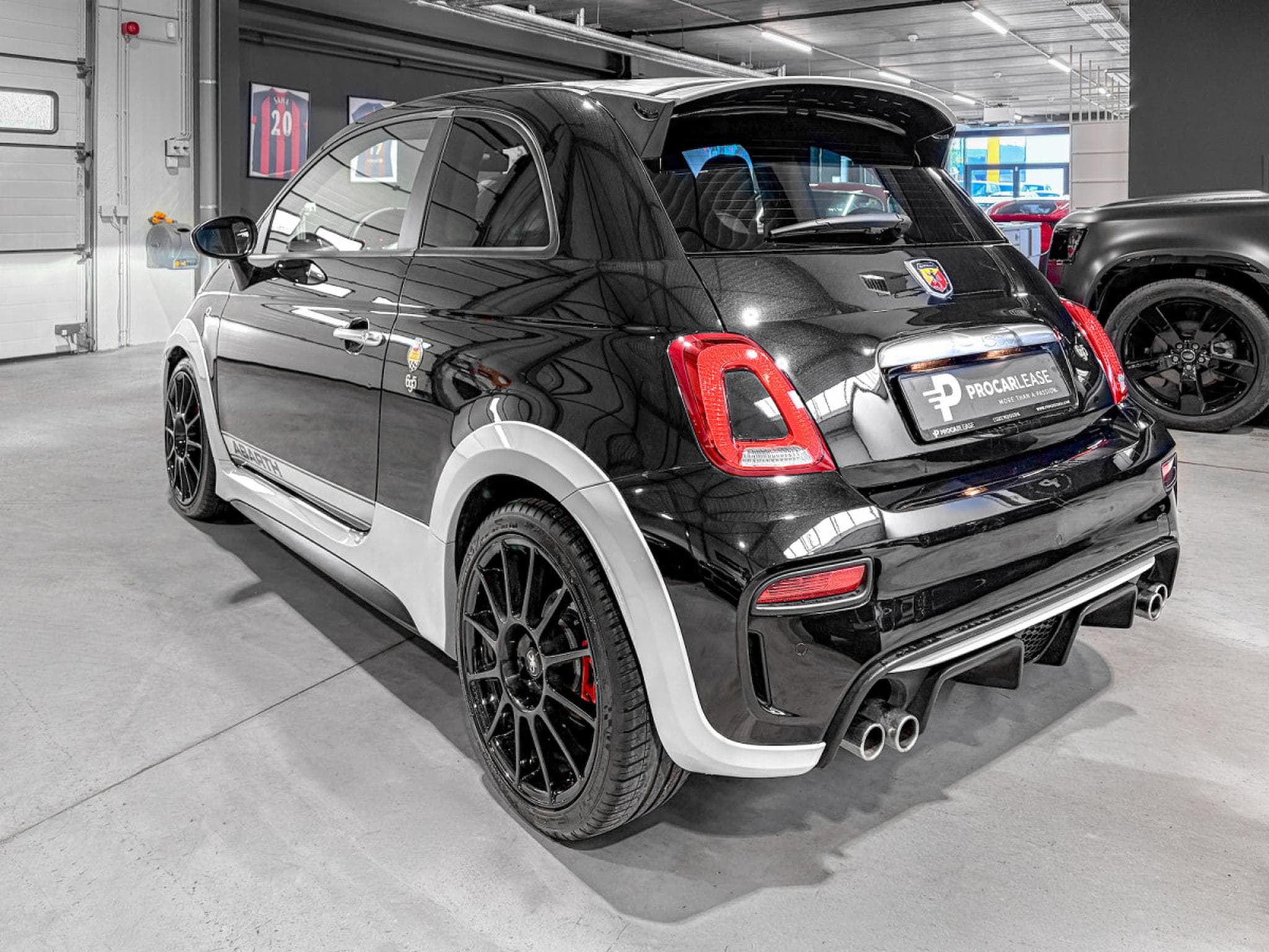 Abarth 695 695 70° ANNIVERSARIO /CARBON/ KONI/ BREMBO/ RECORD MONZAAPPL (2021) - Photo 12