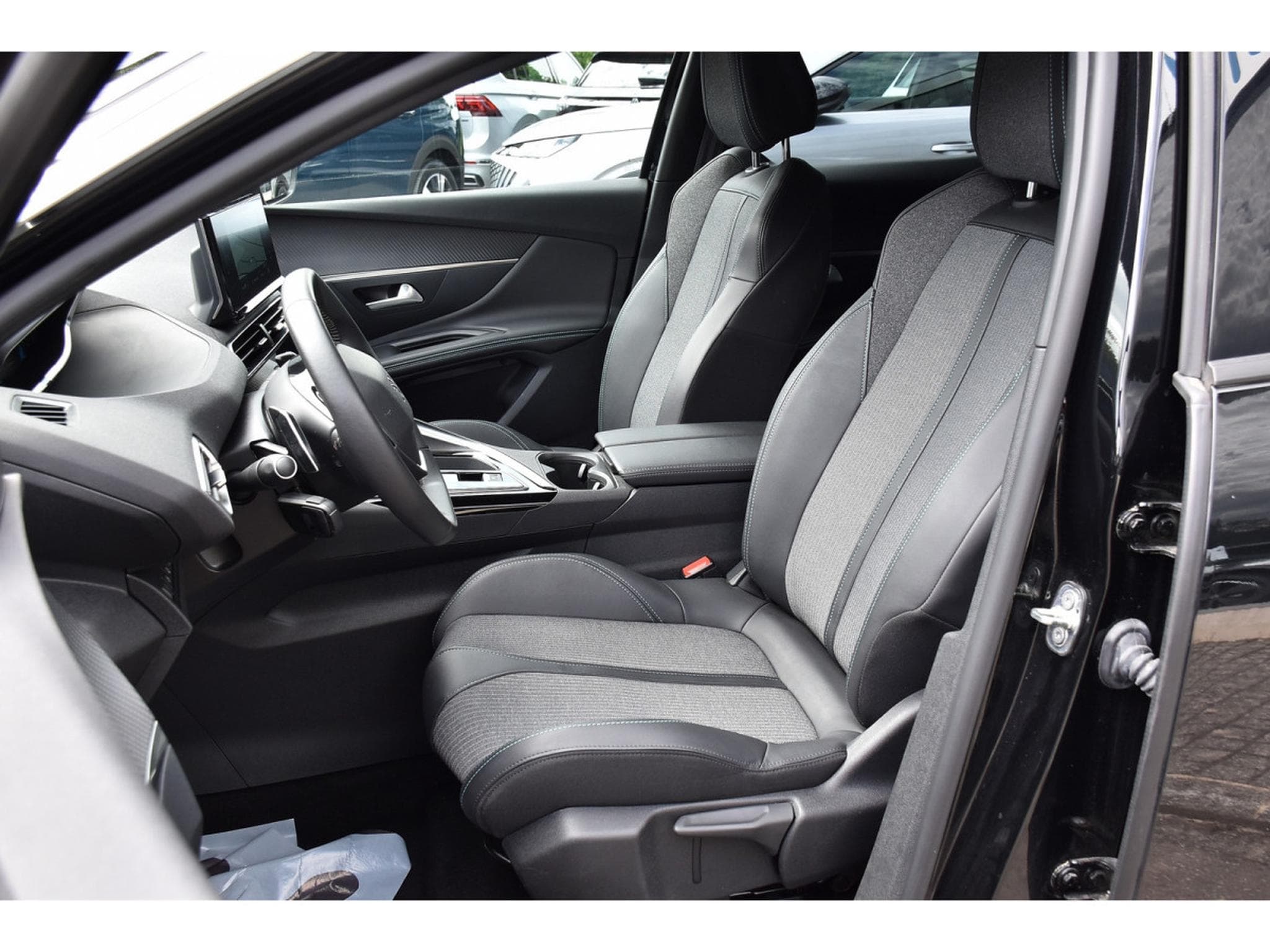 Peugeot 3008 1.6 Hybrid PHEV 180 Allure e-EAT8 ACC LANE SIDE CAM 1° MAIN (2024) - Photo 6