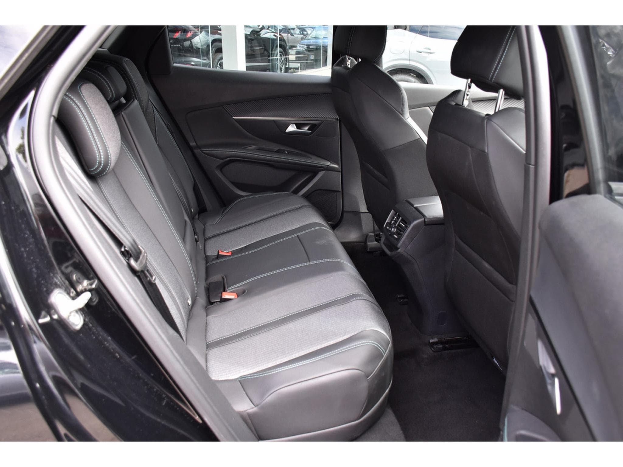 Peugeot 3008 1.6 Hybrid PHEV 180 Allure e-EAT8 ACC LANE SIDE CAM 1° MAIN (2024) - Photo 8