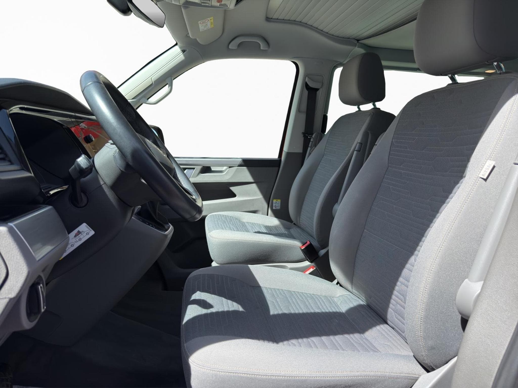 VW T6.1 Coast (2023) - Photo 2