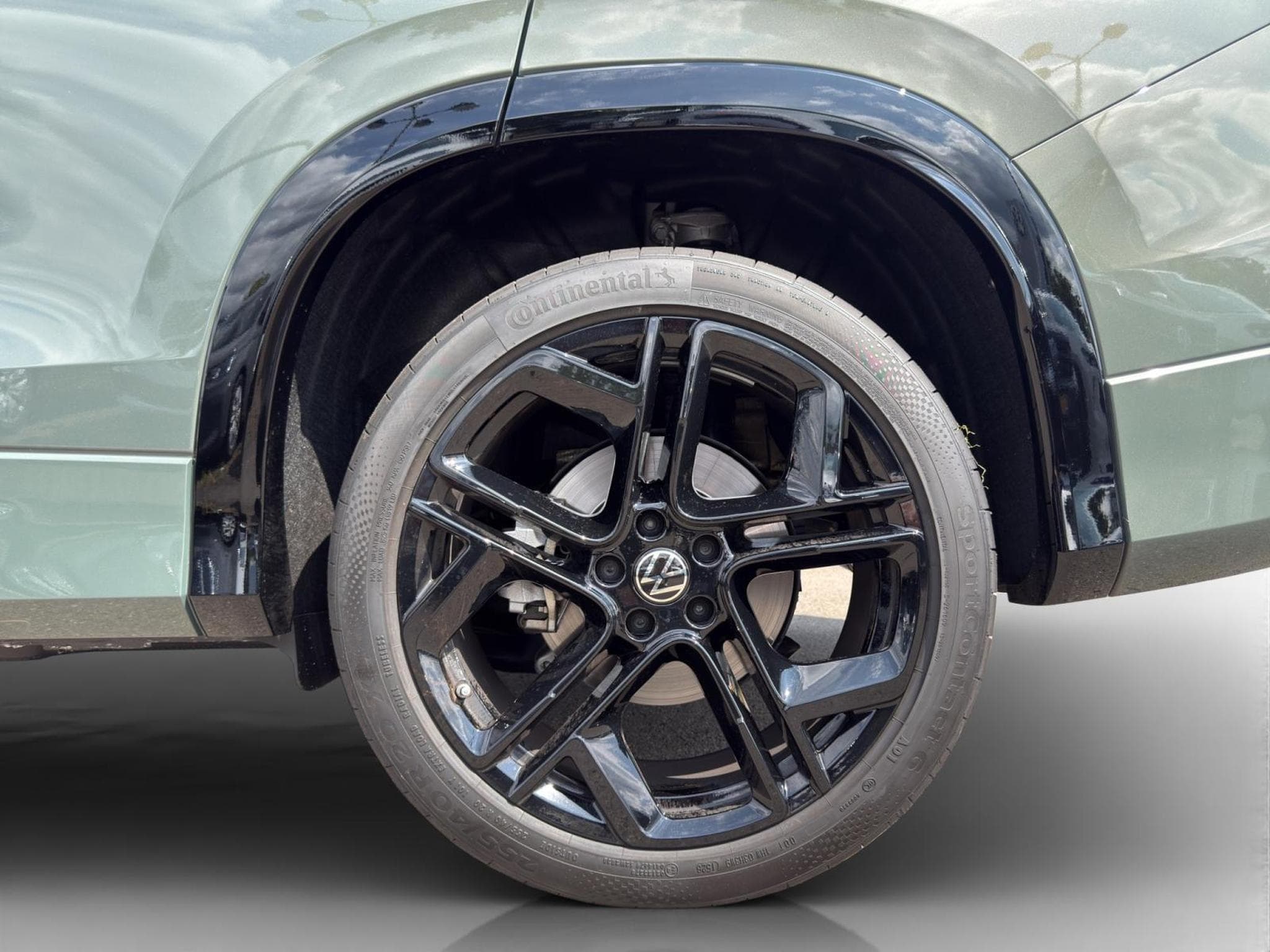 VW Tayron R-LINE 4Motion (2026) - Photo 3