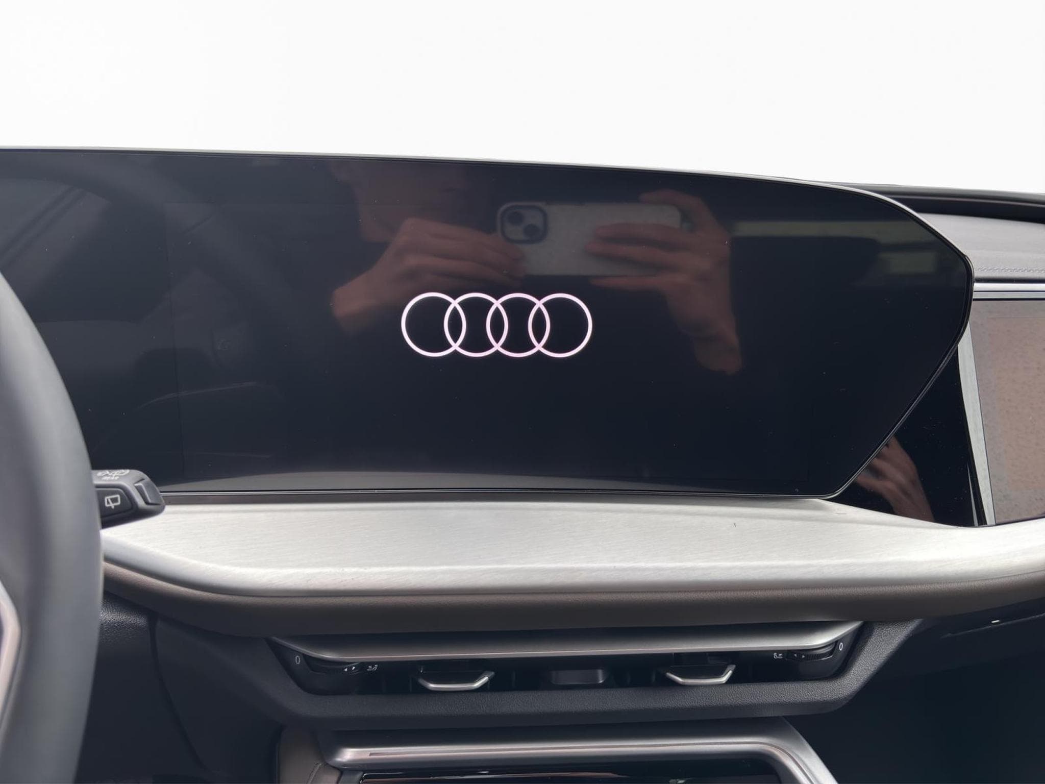 Audi Q5 Sportback (2026) - Photo 13