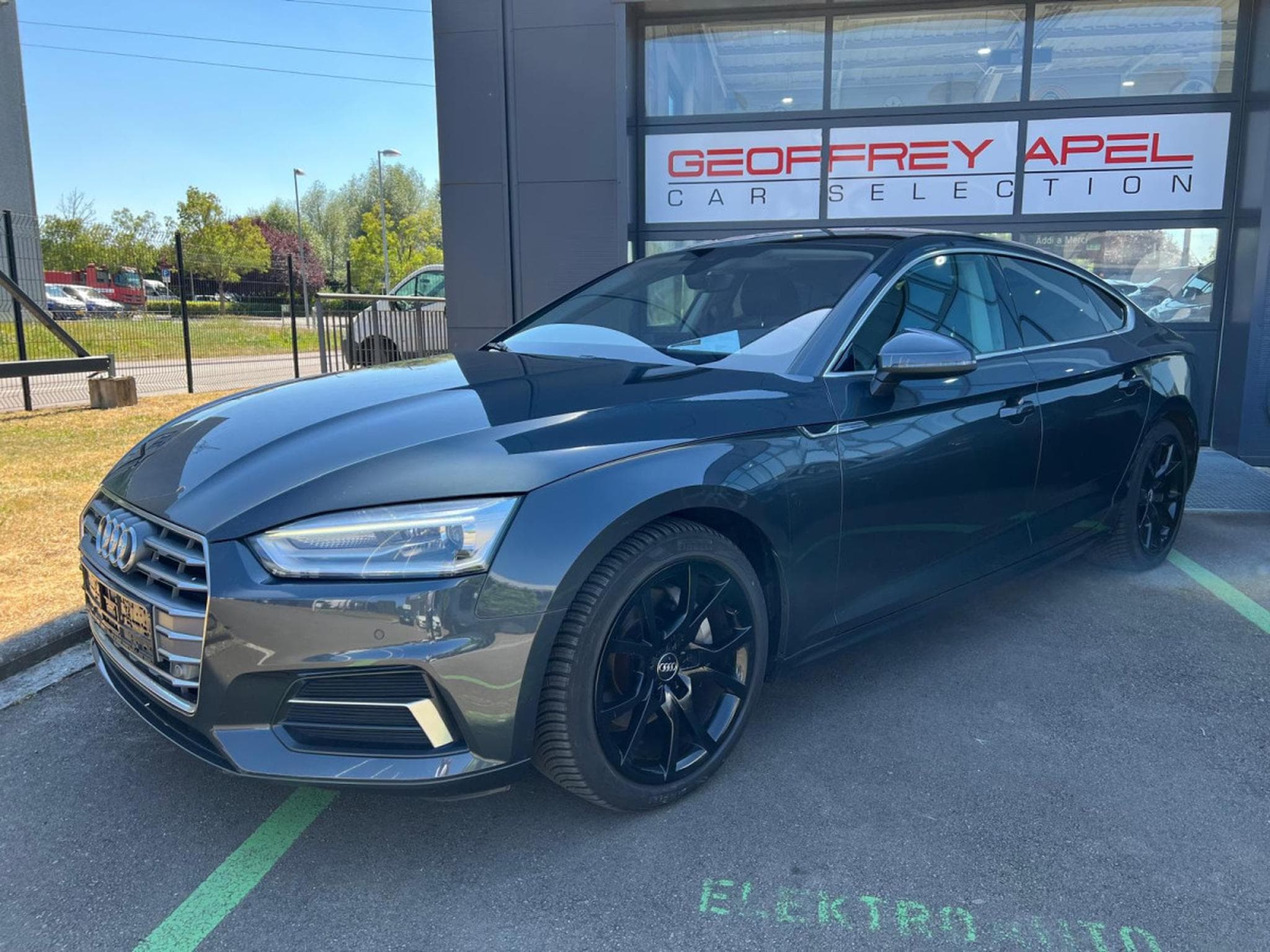 Audi A5 SPORTBACK 2.0 TDI 190 S-TRONIC, NAVI, PANORAMIQUE, LED, ALU (2017) - Photo 1