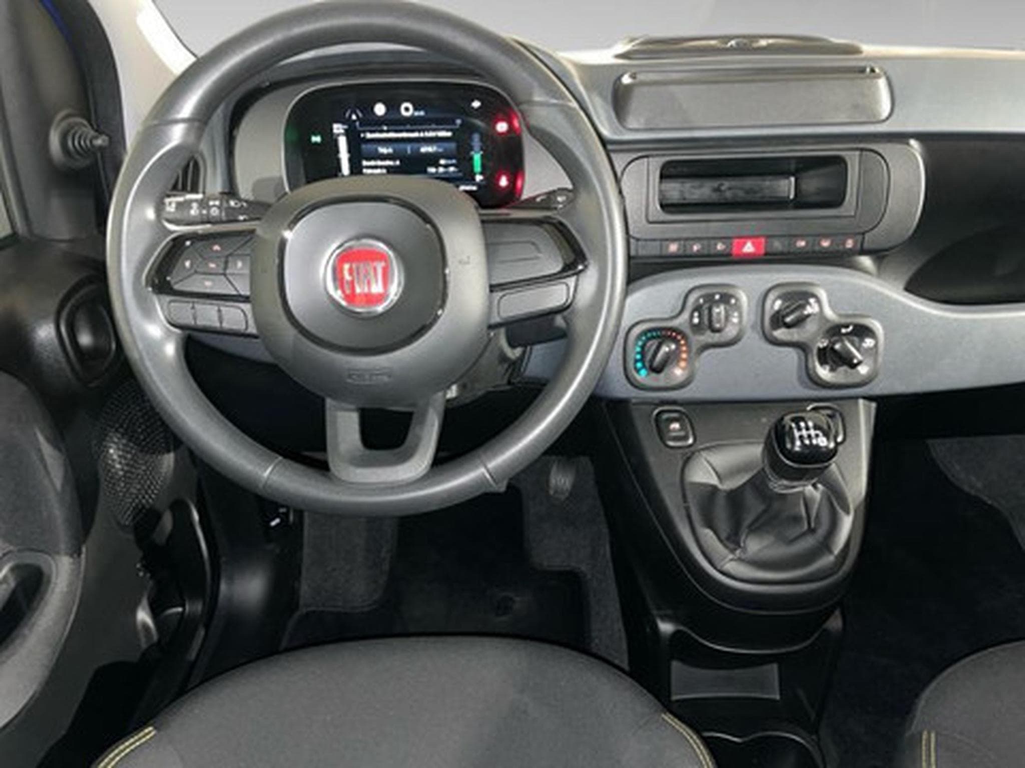 Fiat Panda 1.0 Hybrid 70 MT6 (2024) - Photo 7