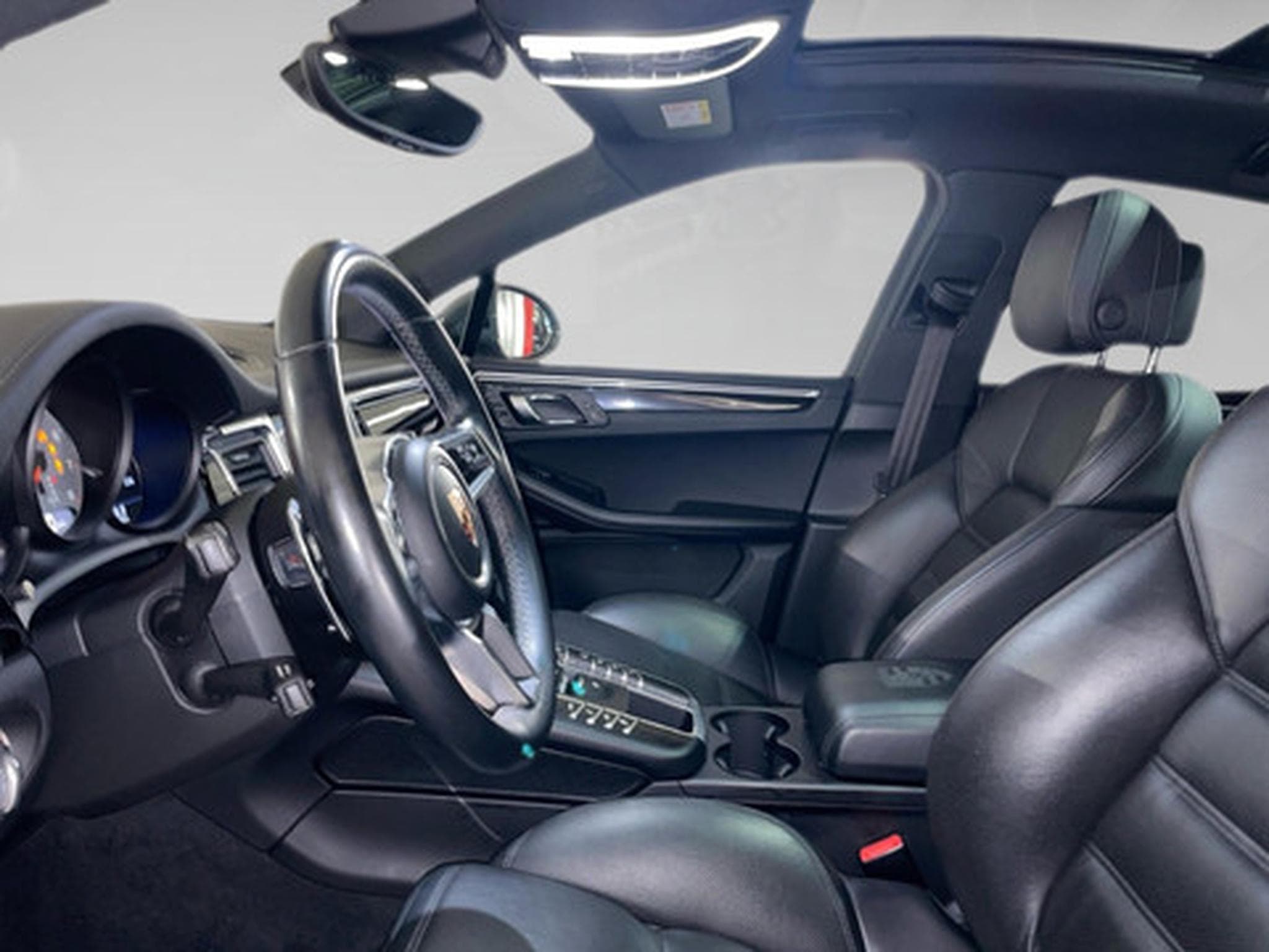 Porsche Macan 3.0 S (2017) - Photo 11