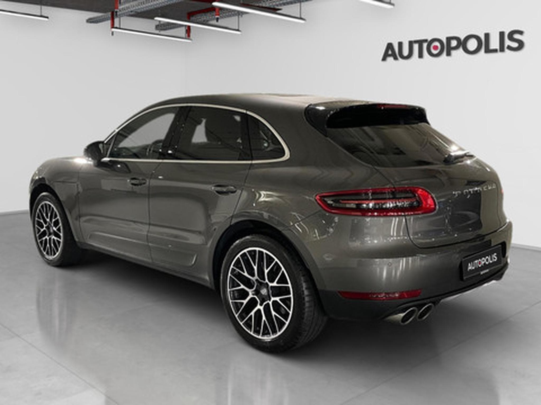 Porsche Macan 3.0 S (2017) - Photo 6
