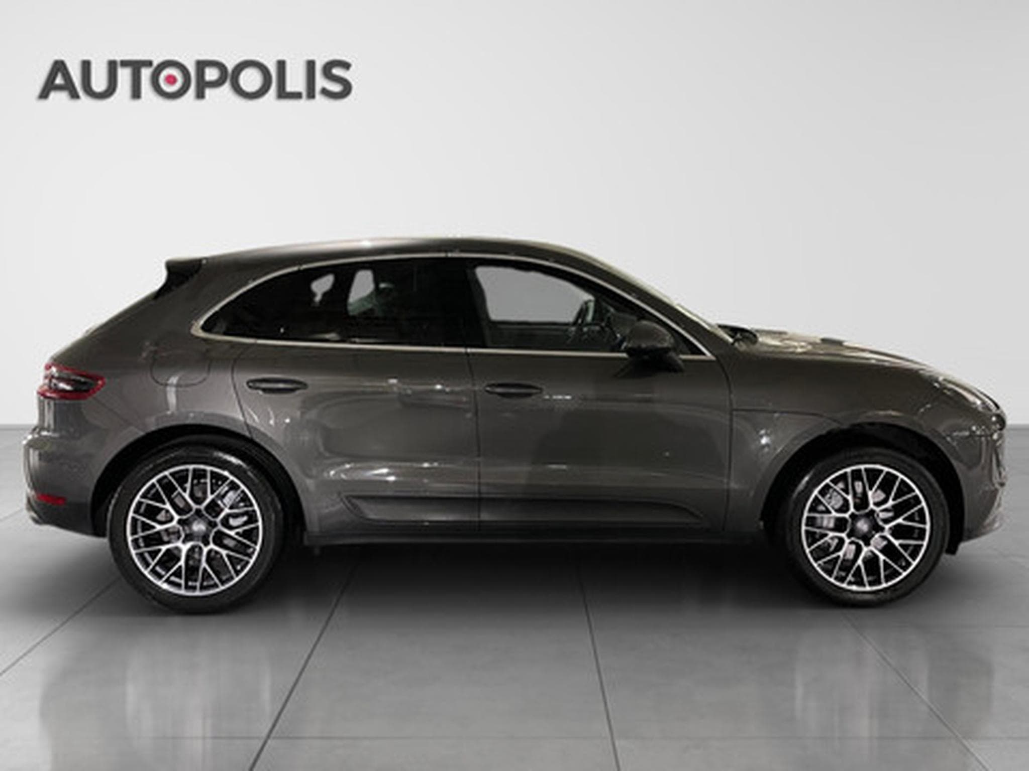 Porsche Macan 3.0 S (2017) - Photo 9