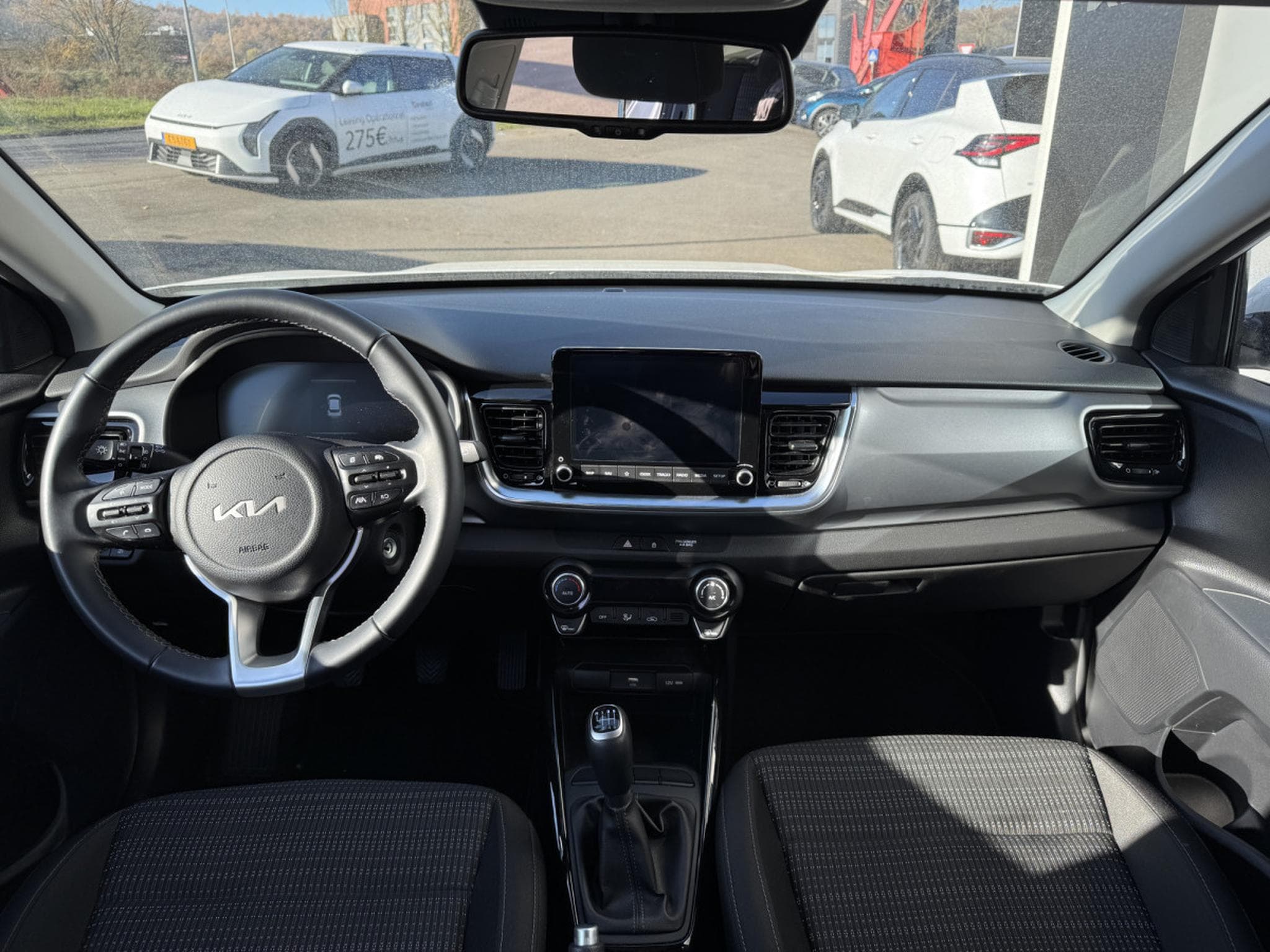 Kia Stonic Pulse 1.0T ISG (2024) - Photo 13
