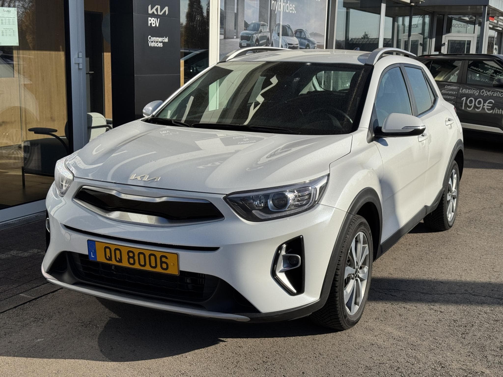 Kia Stonic Pulse 1.0T ISG (2024) - Photo 2