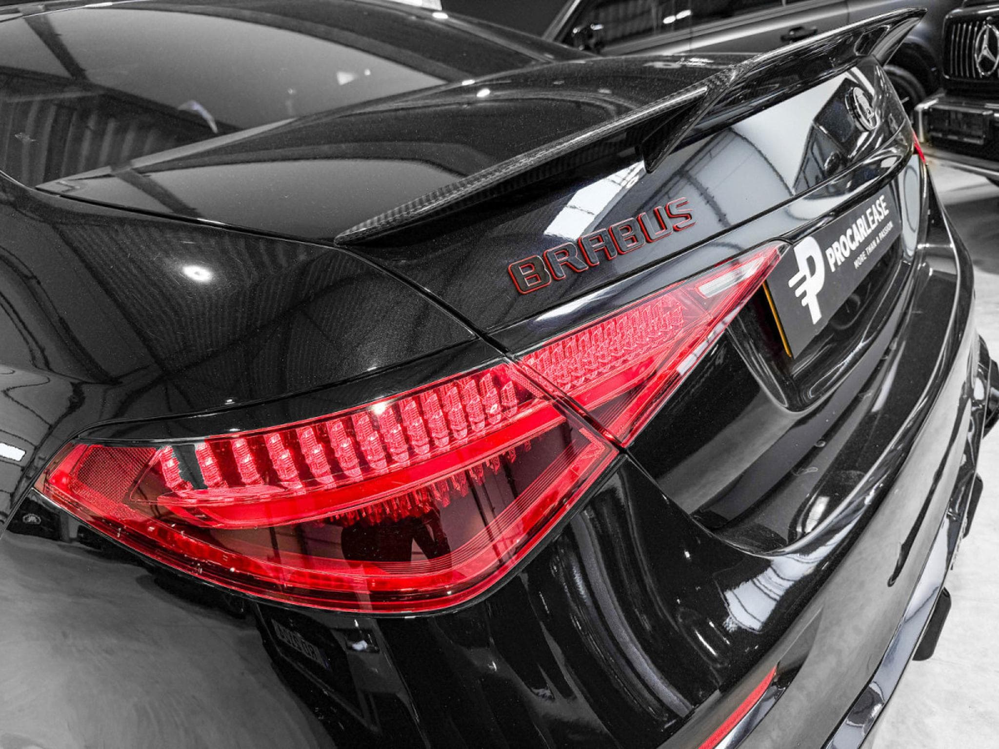 Mercedes S 580 S580e L 4MATIC BRABUS BODYKIT (2023) - Photo 23