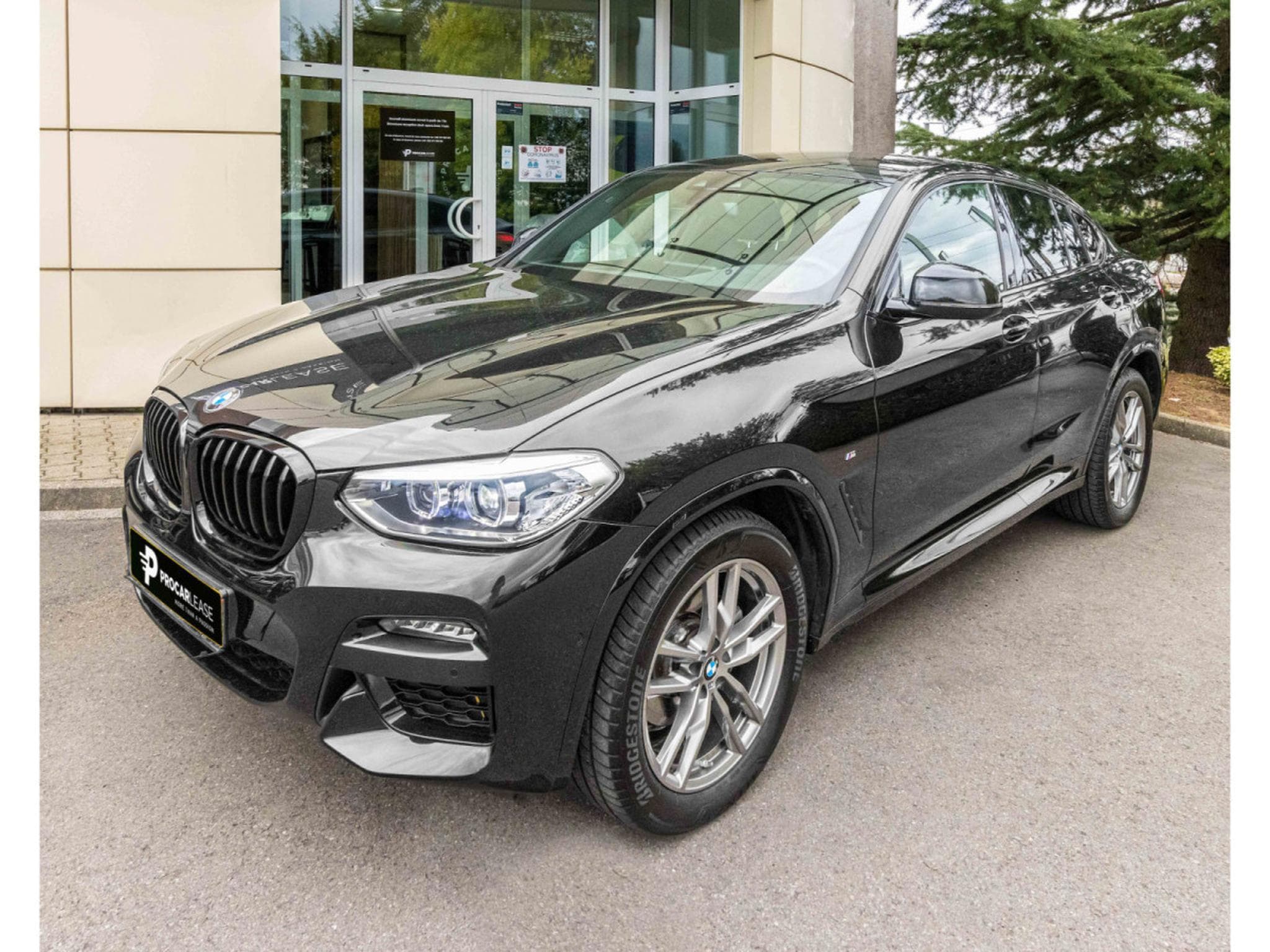 BMW X4 xDrive 20d/ 4WD /M PAKET/NAVI /LED/19/360°/KEYLESS (2021) - Photo 6