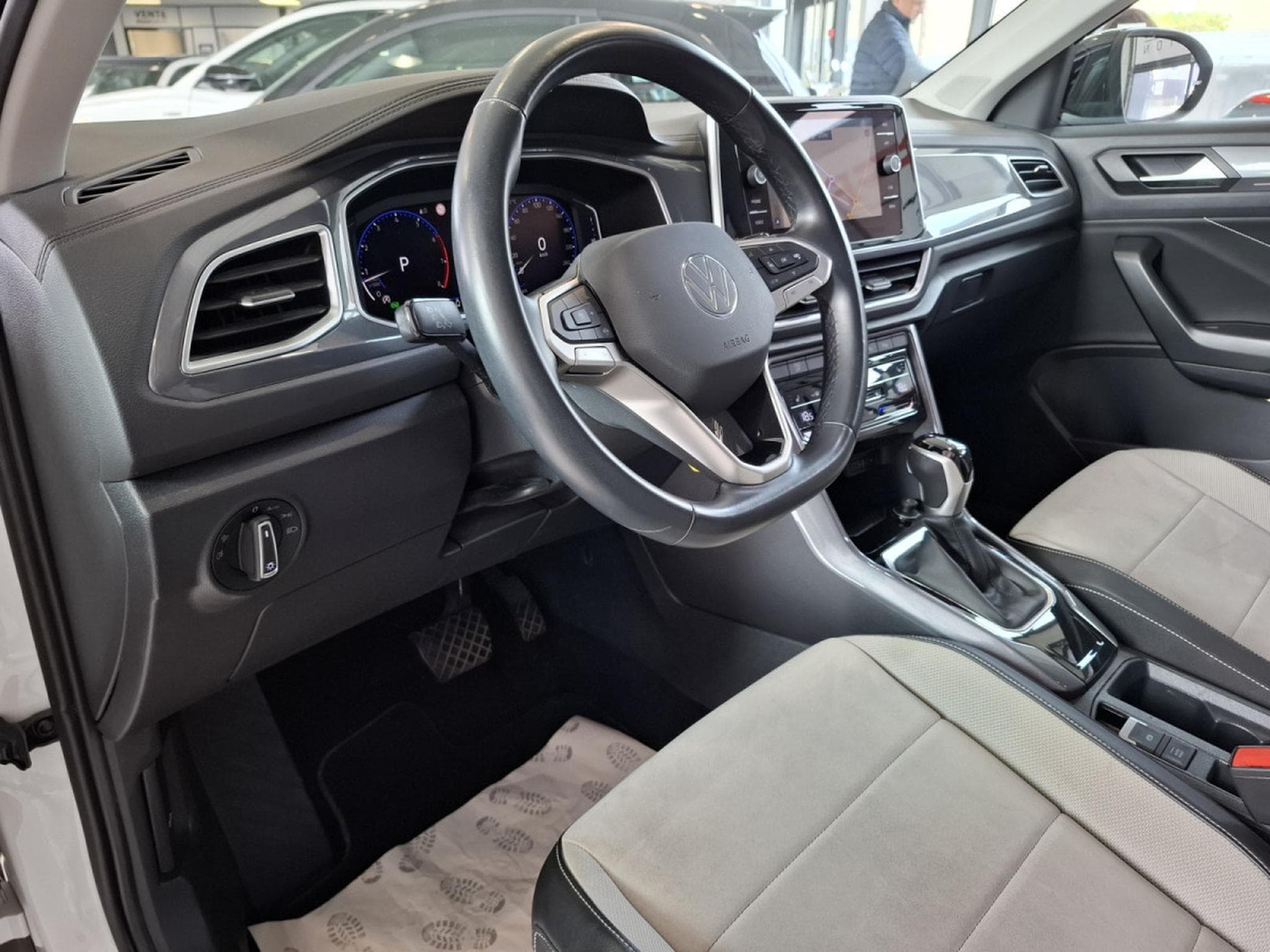 VW T-Roc 1.5 TSI 150 DSG STYLE,1 HAND,VIRTUAL,KAMERA,NAVI,CARPLAY,LED (2022) - Photo 12