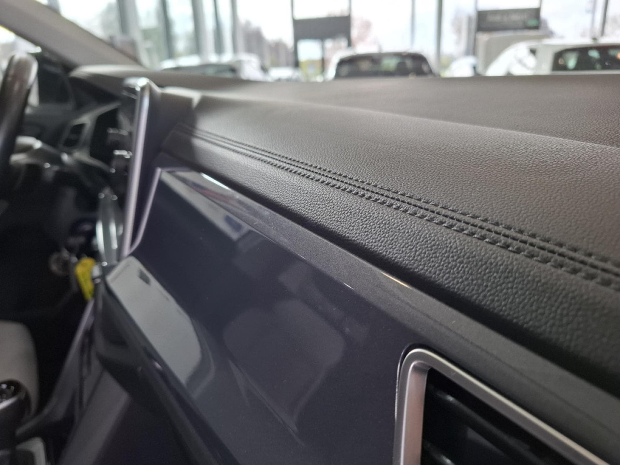 VW T-Roc 1.5 TSI 150 DSG STYLE,1 HAND,VIRTUAL,KAMERA,NAVI,CARPLAY,LED (2022) - Photo 9