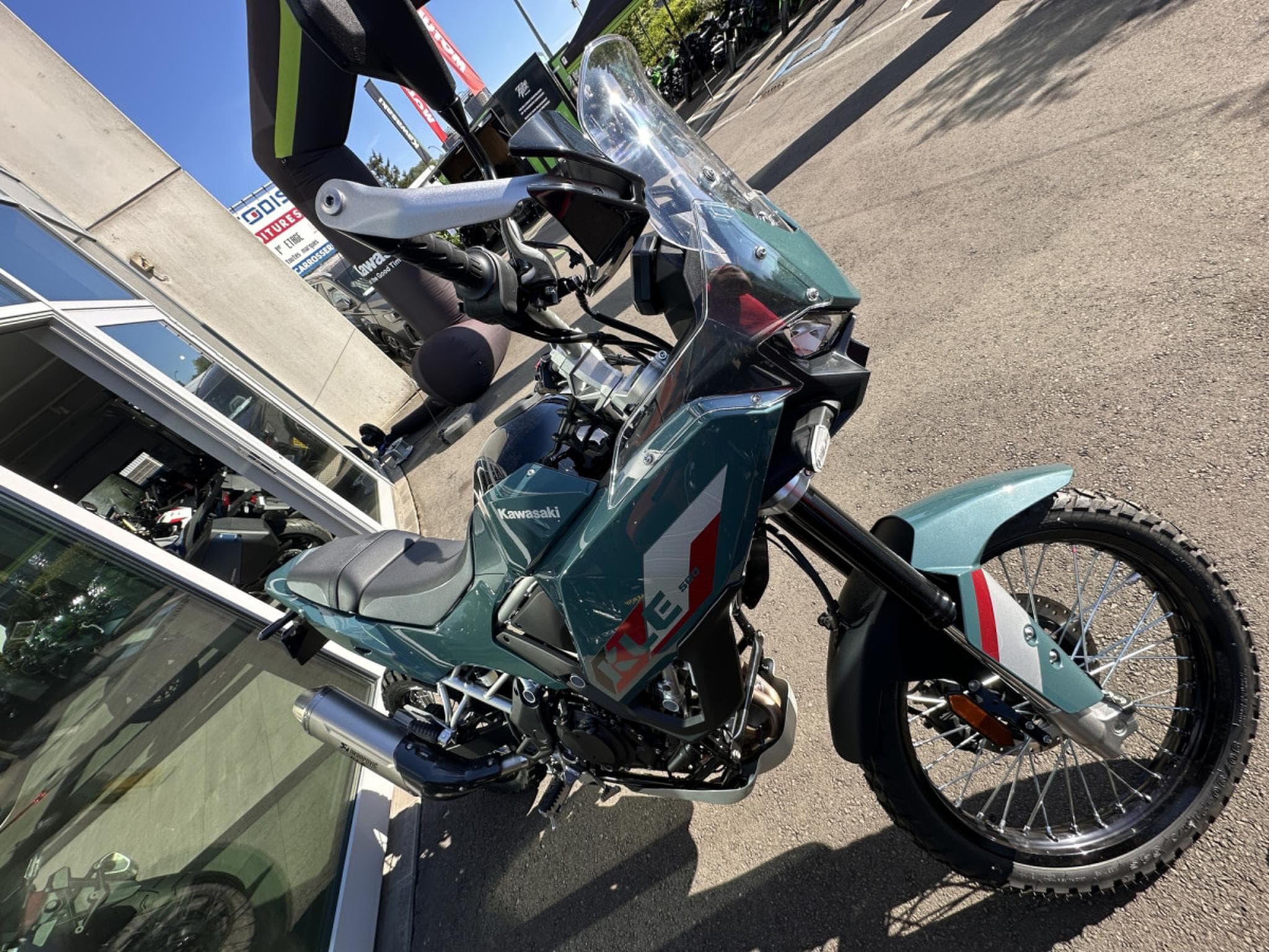 Kawasaki KLE 500 SE (2026) - Photo 2