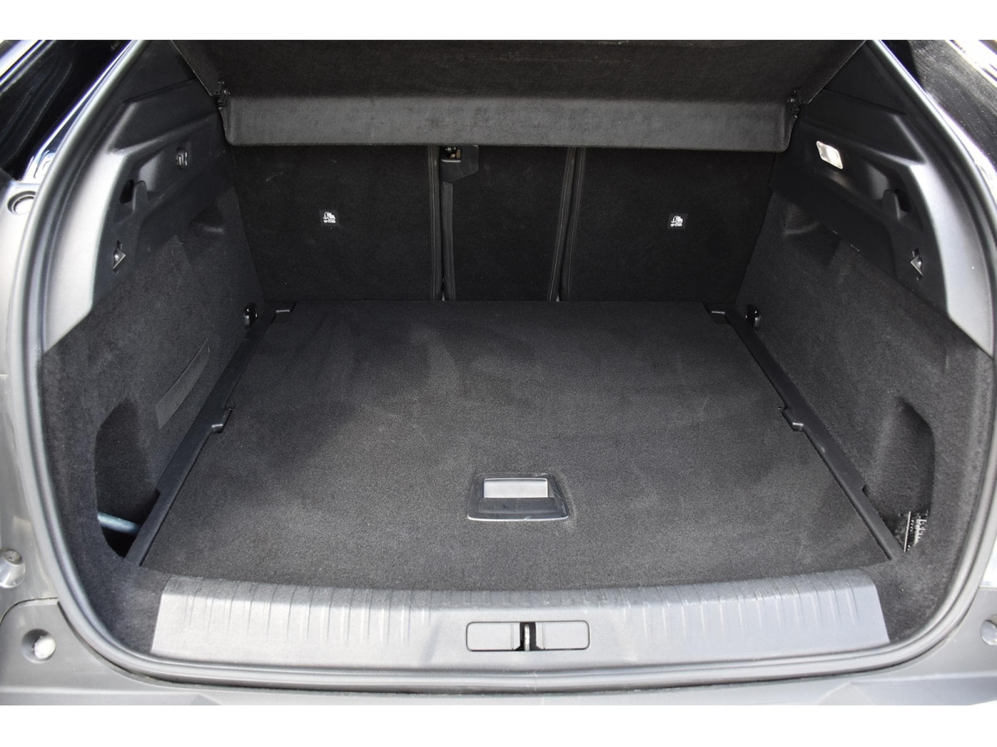 Peugeot 3008 1.2 Hybrid 145 e-DCS6 GT ACC CAM 360 1° MAIN (2025) - Photo 25