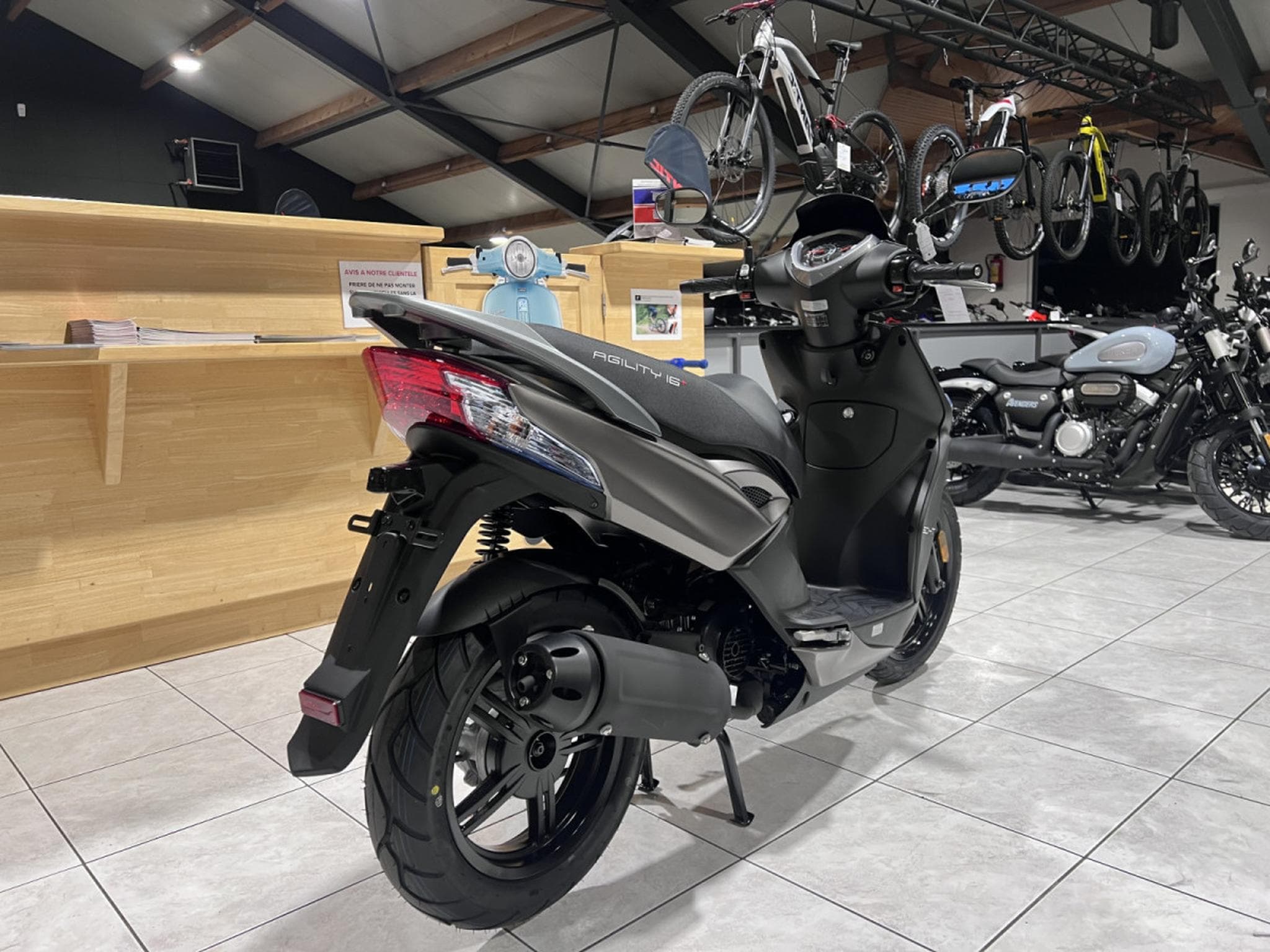 Kymco Agility 50 16+ CLASSE A 25 km/h (2026) - Photo 3