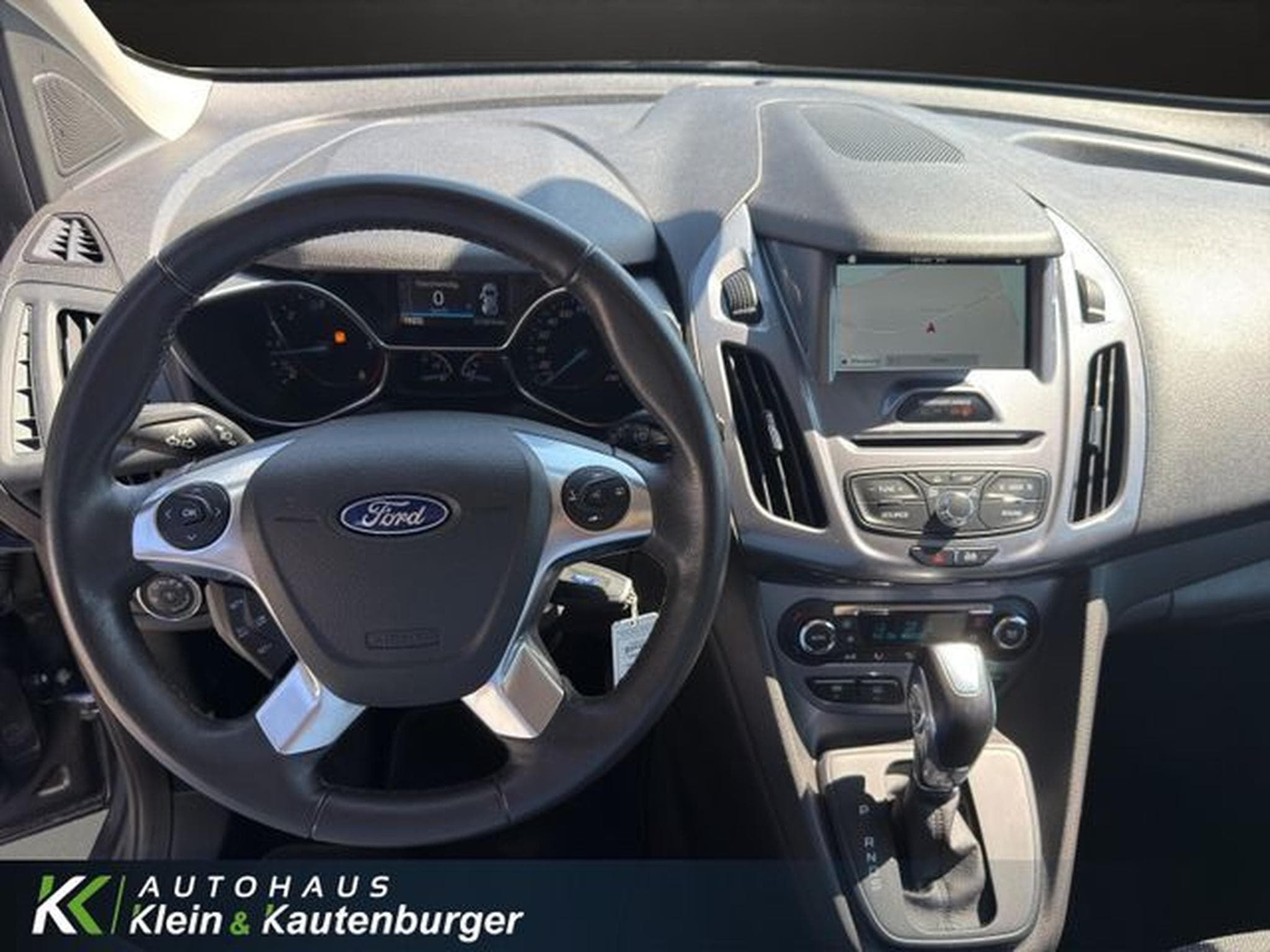 Ford Tourneo Tourneo Connect Titanium 5 SITZE+AHK+PANO+KAMERA (2018) - Photo 14