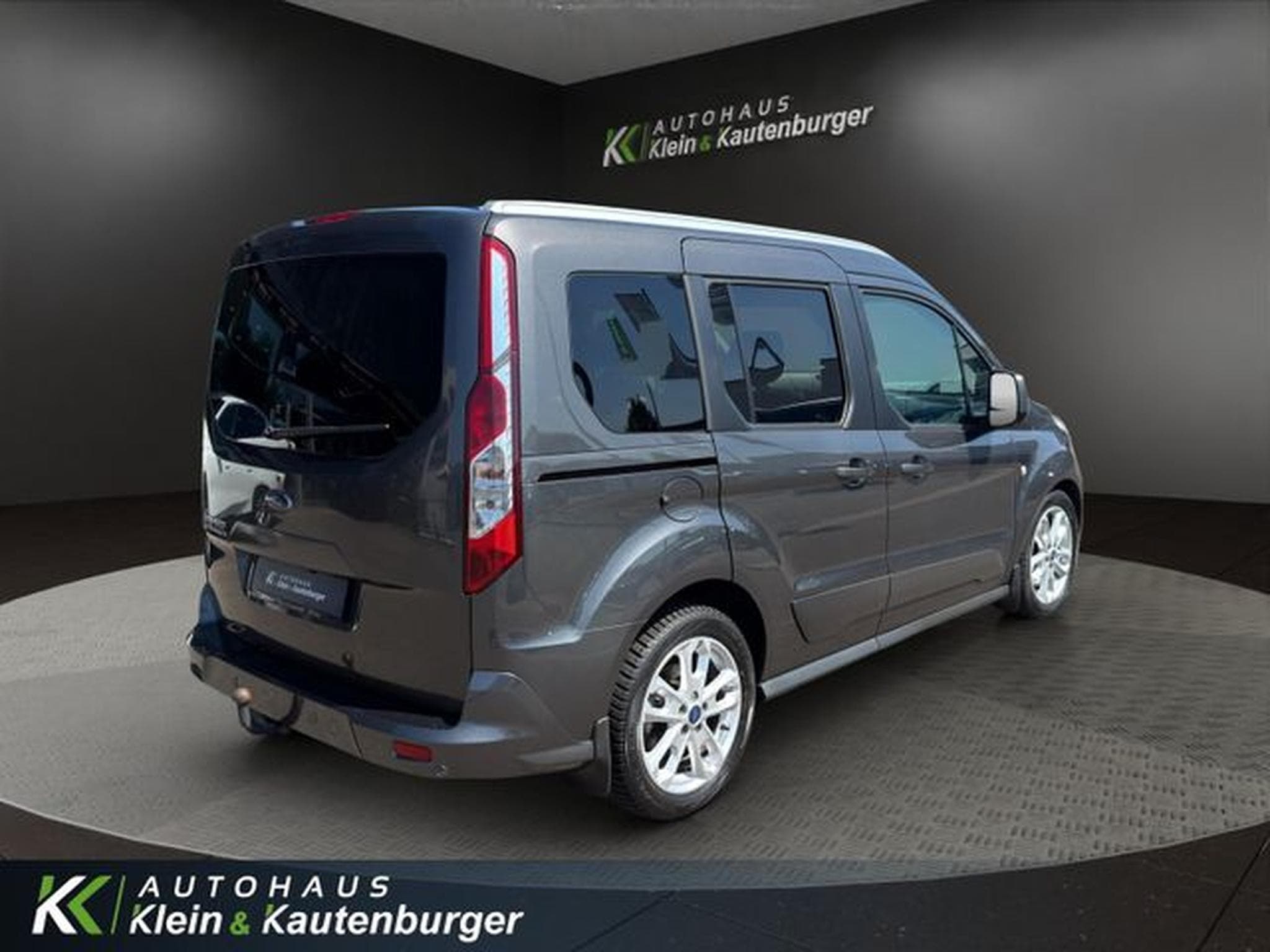 Ford Tourneo Tourneo Connect Titanium 5 SITZE+AHK+PANO+KAMERA (2018) - Photo 5