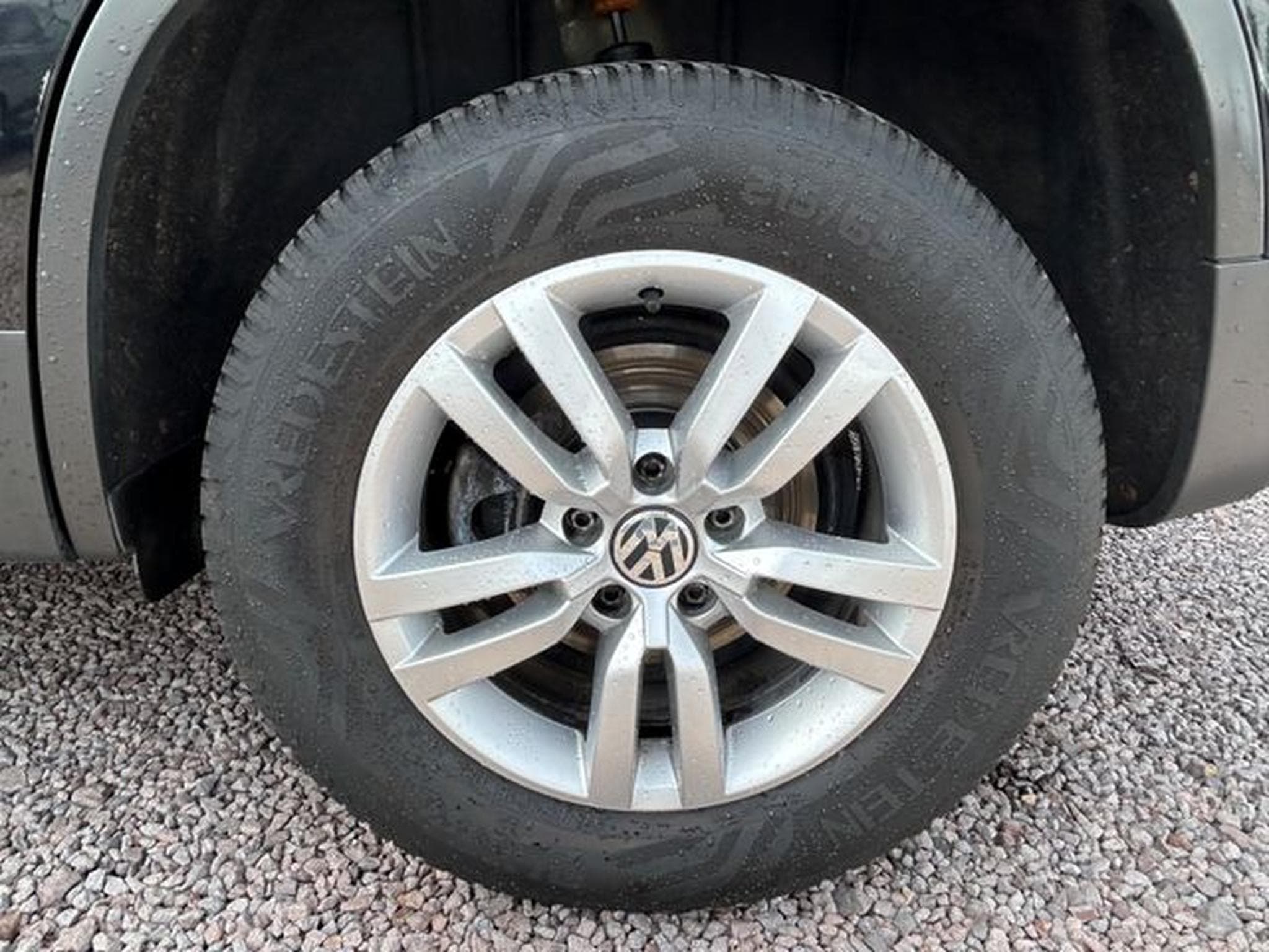 VW Tiguan Tiguan Trend &amp; Fun 4Motion *Bi-Xenon*Euro5* (2009) - Photo 16