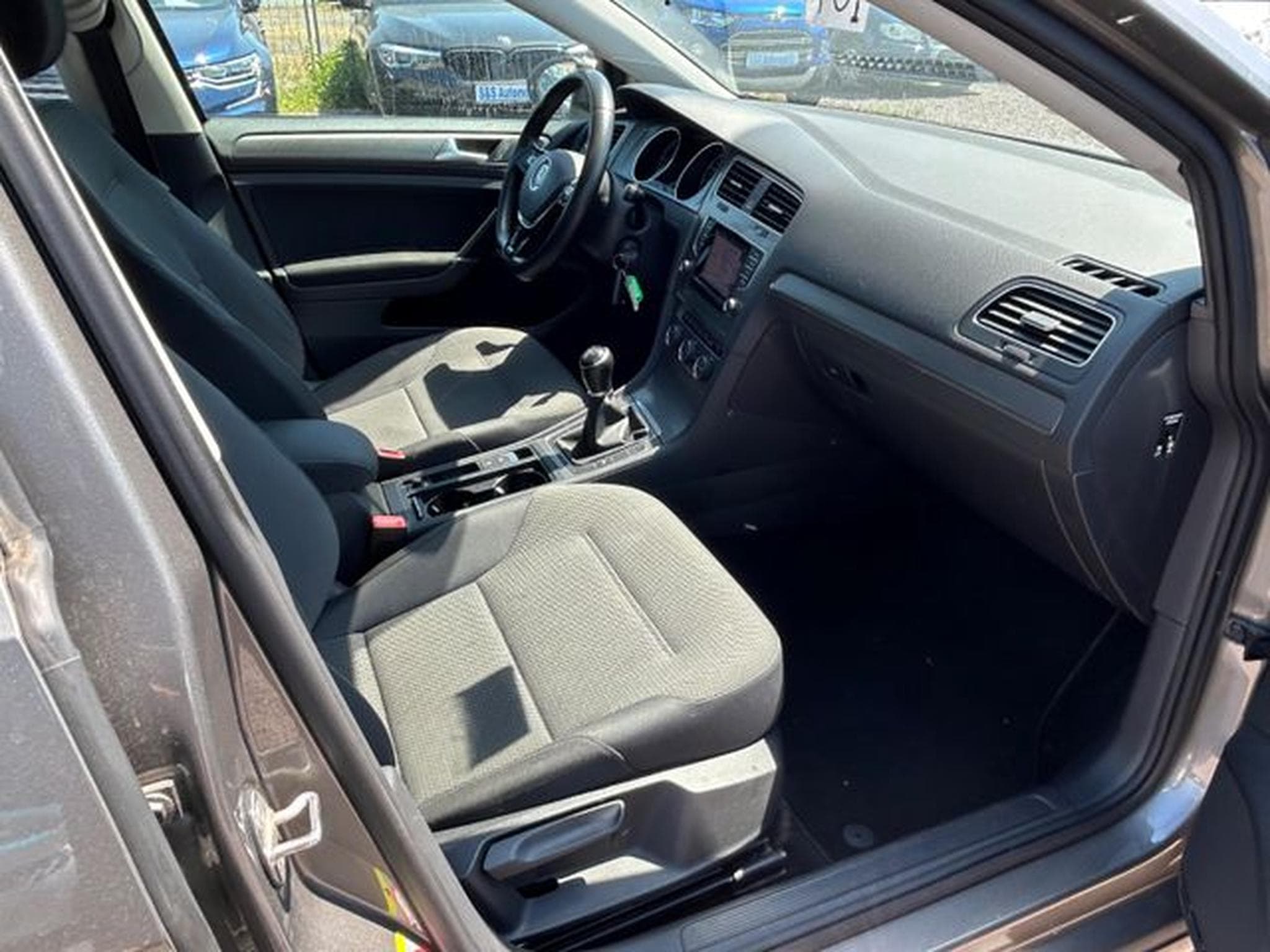 VW Golf Golf VII Lim. Comfortline BMT *Navi*SHZ*PDC* (2013) - Photo 9