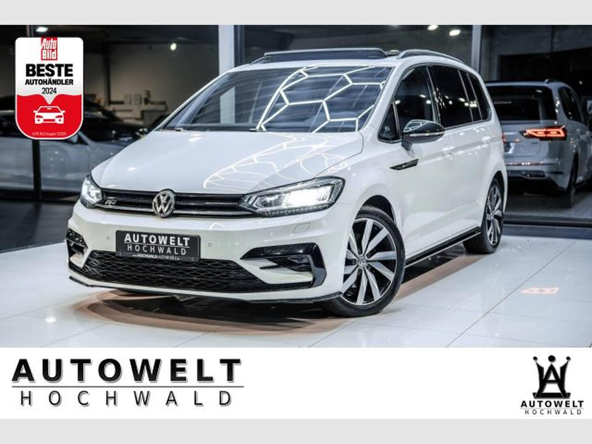 VW Touran Touran 2.0 TDI DSG Highl. 3x R-Line 7-Sitze PANO (2019) - Photo 1