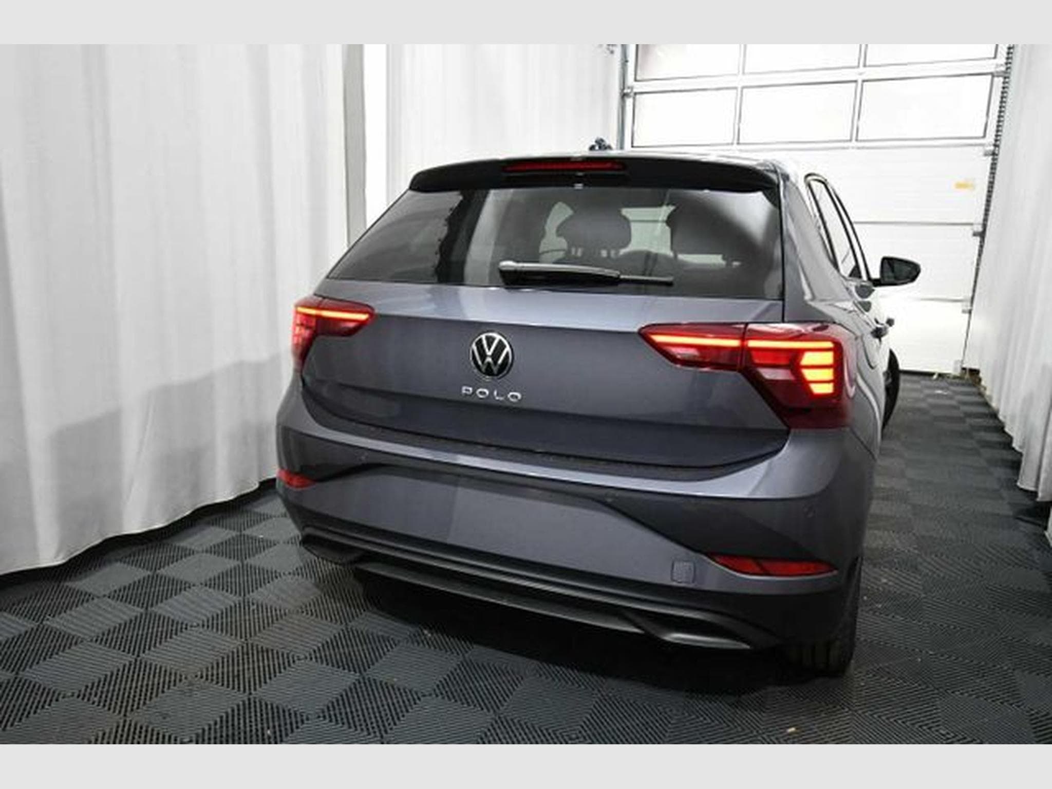 VW Polo Polo VI 1.0 TSI OPF Life - SH, Kamera, Navi (2025) - Photo 4