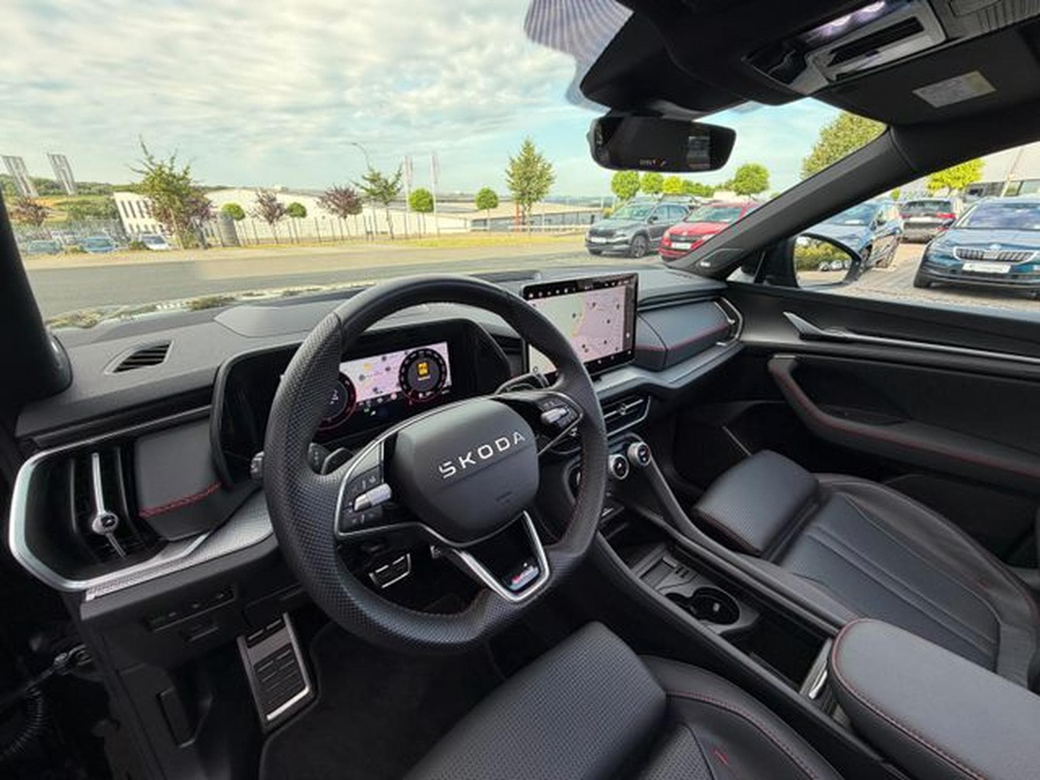 Skoda Kodiaq Kodiaq 2.0TSI 4x4 RS AHK Pano Canton Leder Kühl (2025) - Photo 10