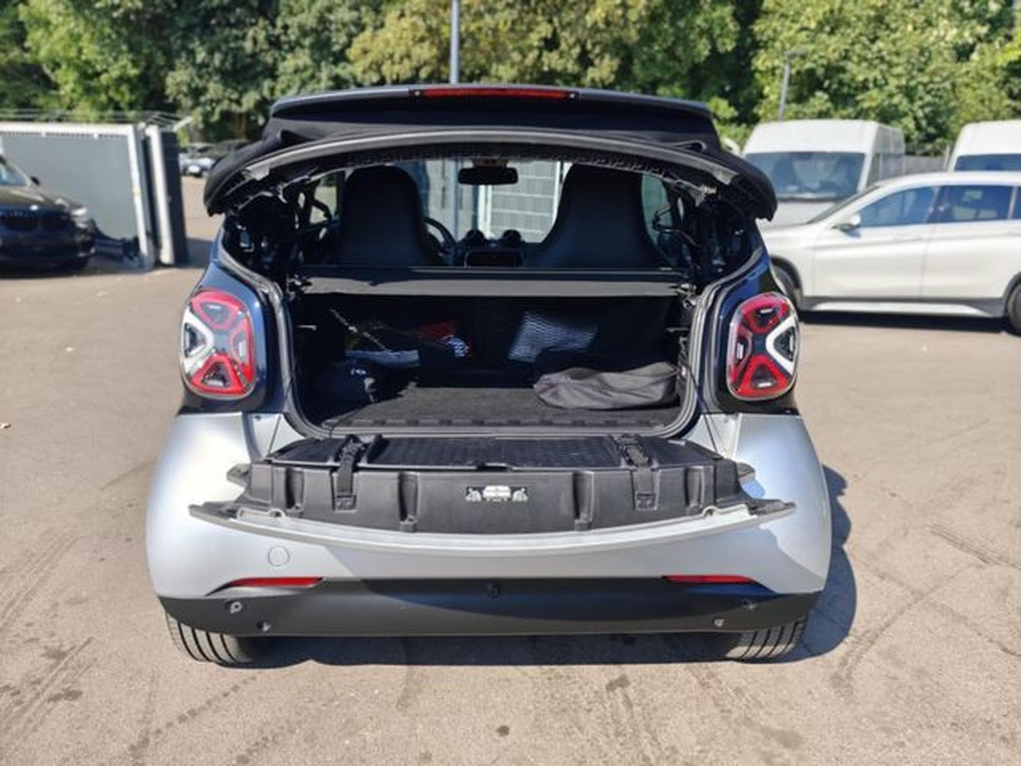 Smart ForTwo FORTWO CABRIO EQ*PRIME*LEDER*KAMERA*2.HD*MOPF* (2022) - Photo 8
