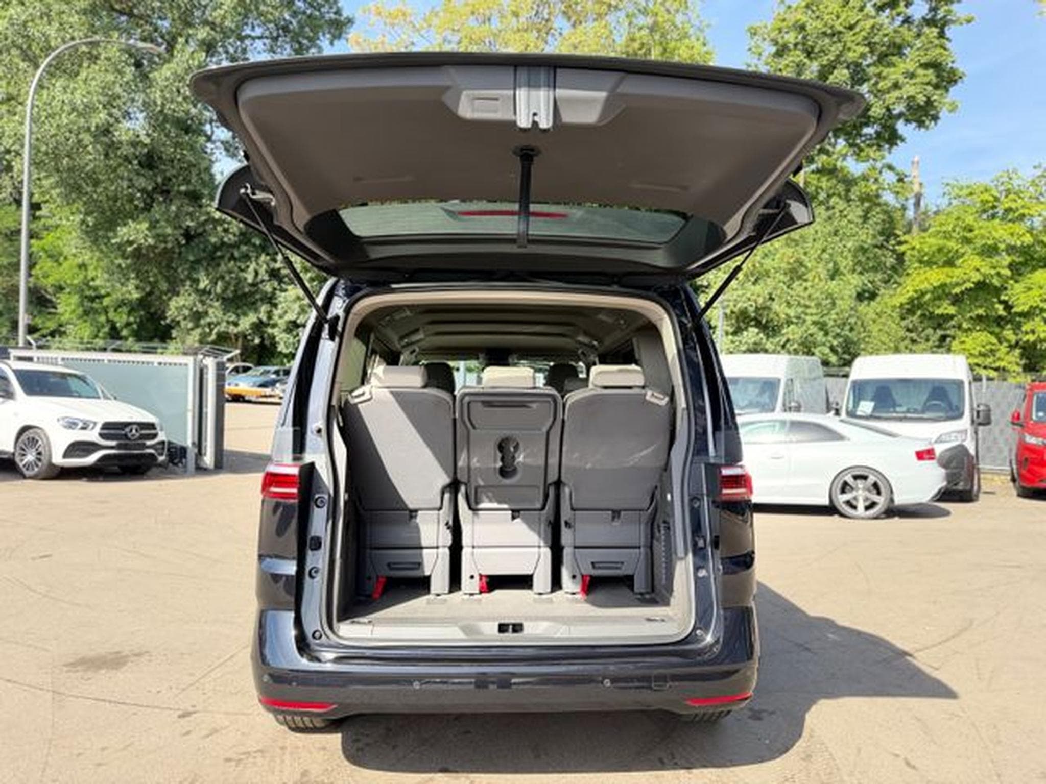 VW T7 T7 MULTIVAN*AUT*NAVI*2xSCHIEBETÜRE*KAM*7.SITZE* (2022) - Photo 7