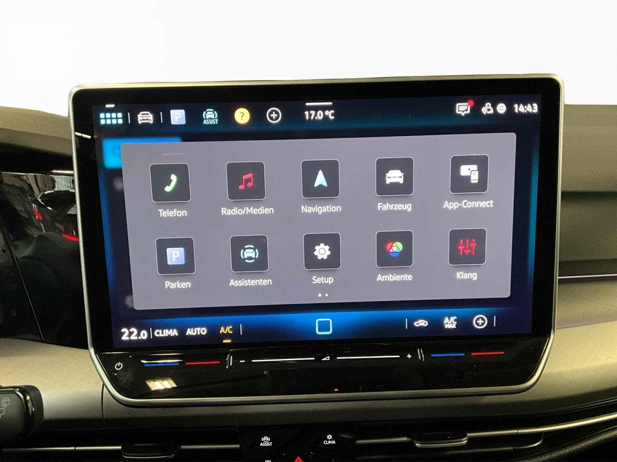 VW Golf Life+DSG+Navi+LED (2025) - Photo 13