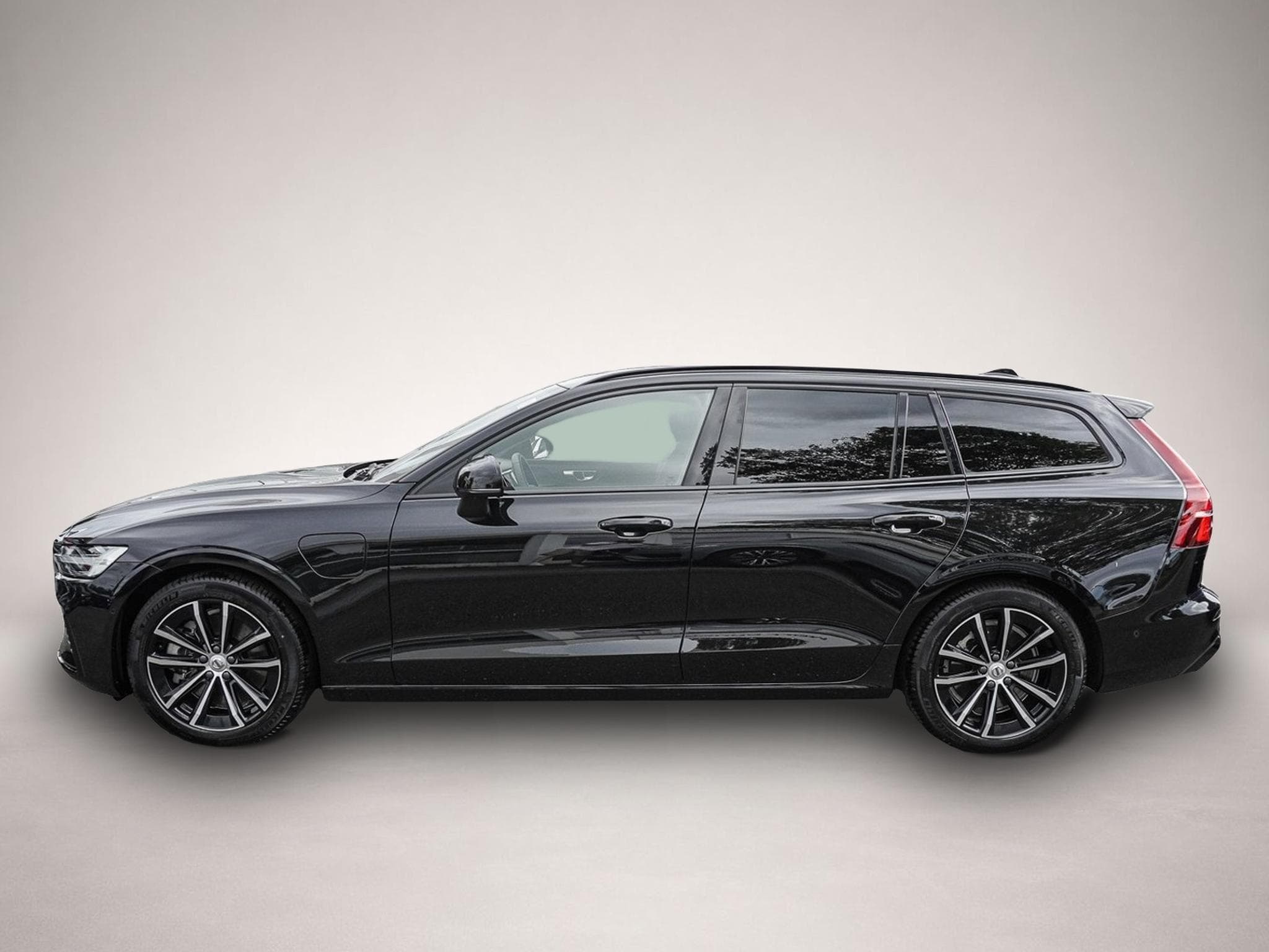 Volvo V60 (2024) - Photo 4