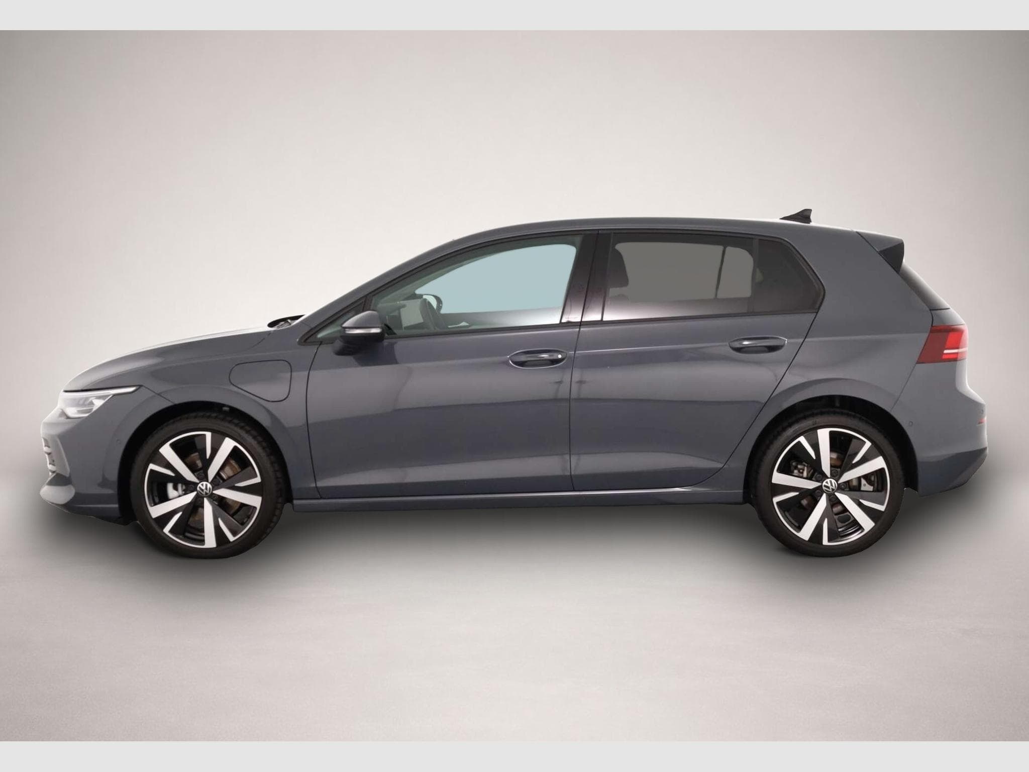 VW Golf (2025) - Photo 4