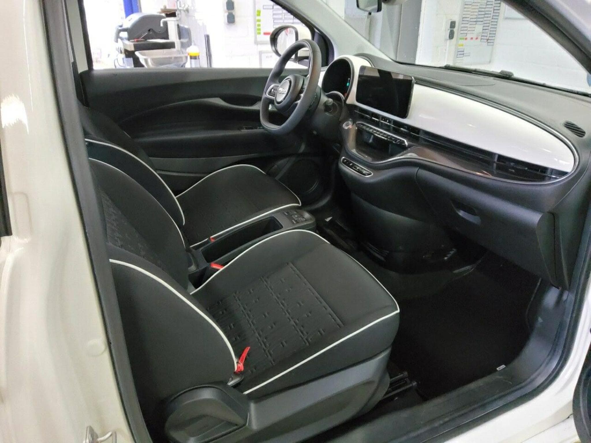 Fiat 500 42 kWh (2023) - Photo 3