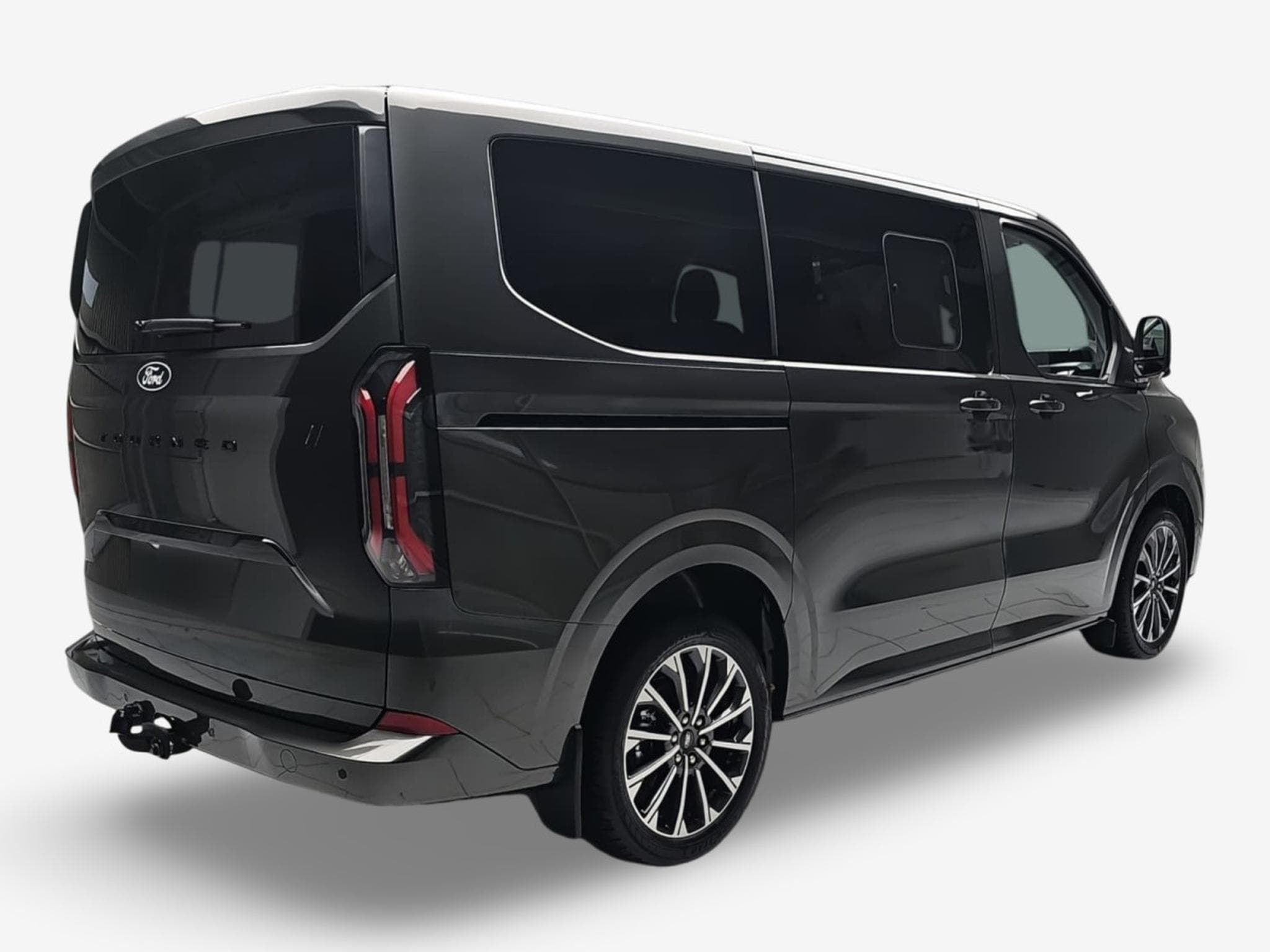 Ford Tourneo 2.0 TDCI ECOBLUE 170 L1 Titanium X (2026) - Photo 4