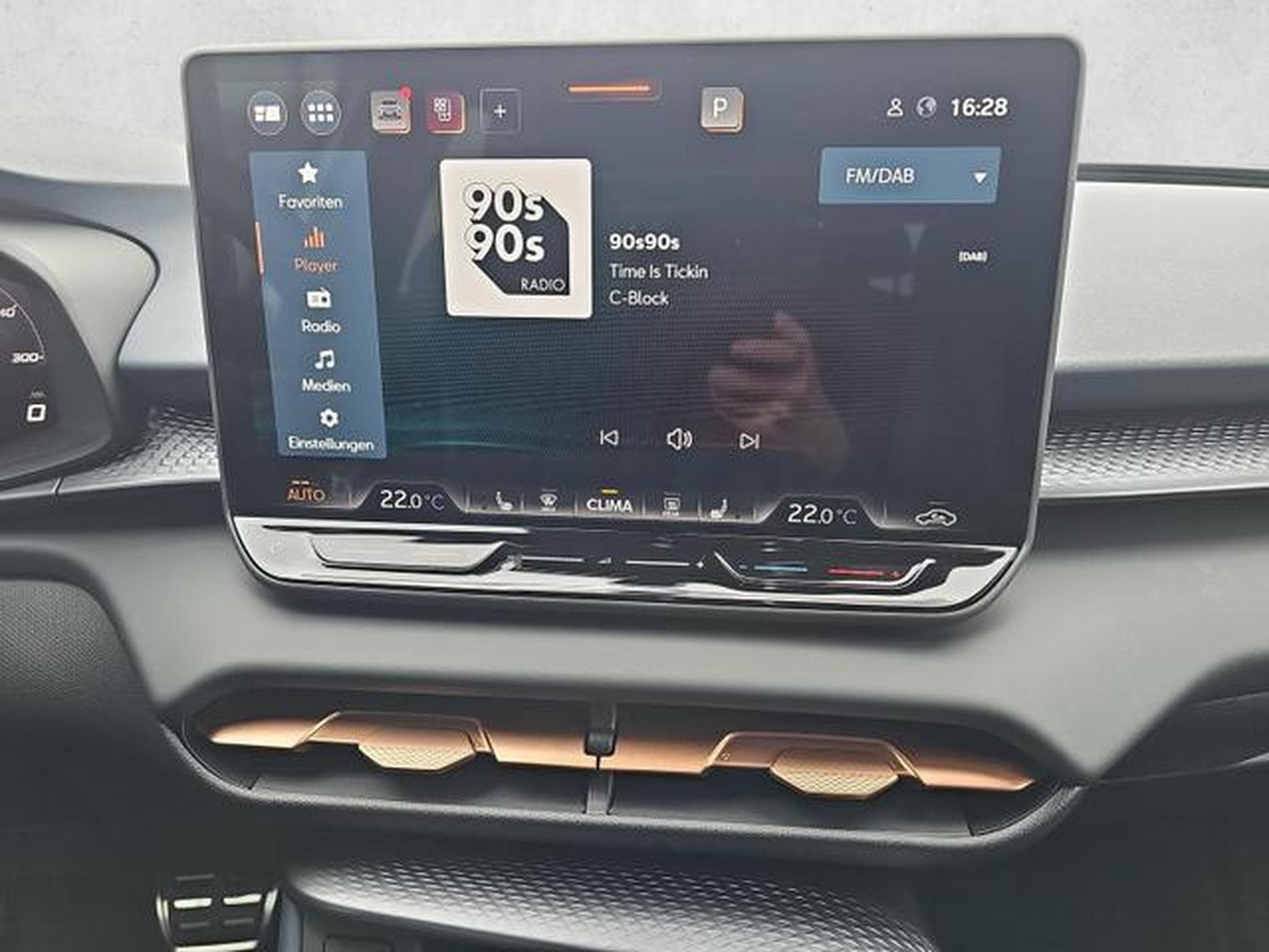 Cupra Terramar 2.0 TSI 195 kW 4Drive VZ (2026) - Photo 11