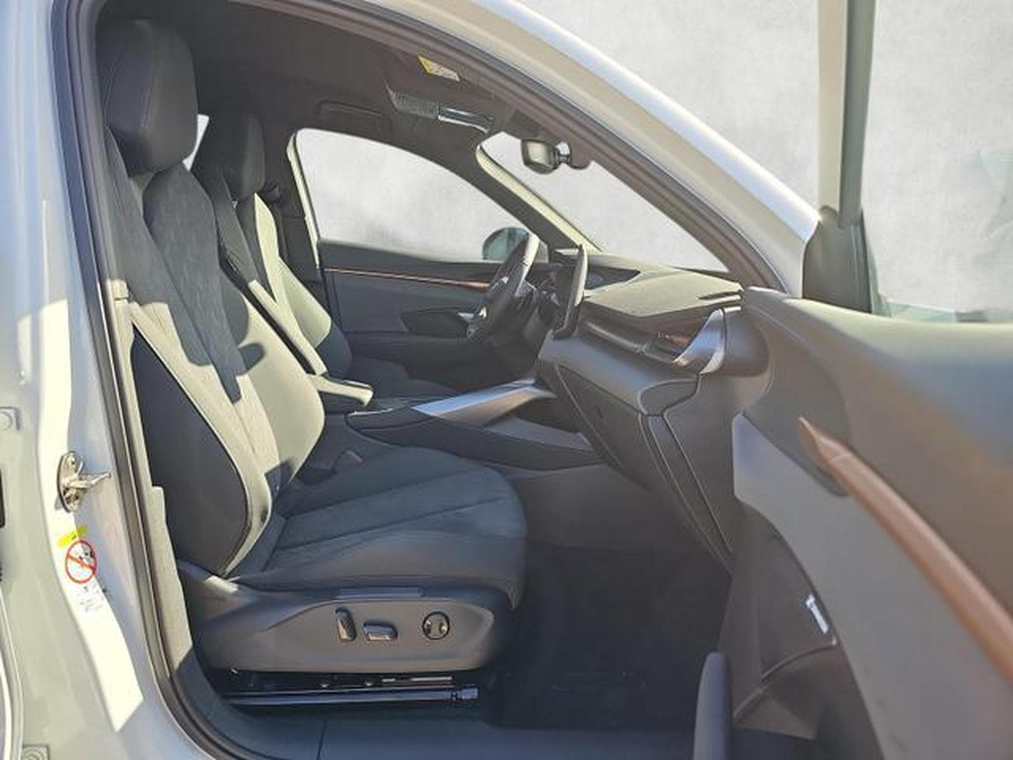 Cupra Terramar 1.5 eTSI 110 kW (2025) - Photo 10