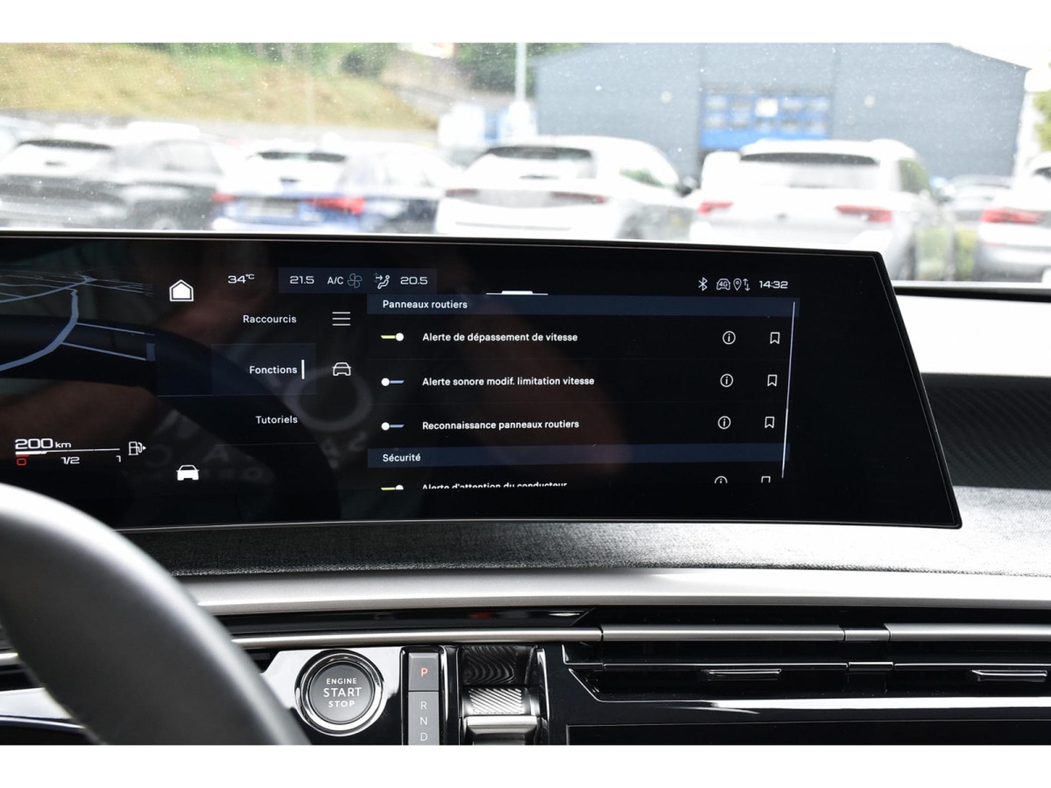 Peugeot 3008 1.2 Hybrid 145 e-DCS6 Allure ACC CAM 360 1° MAIN (2025) - Photo 16