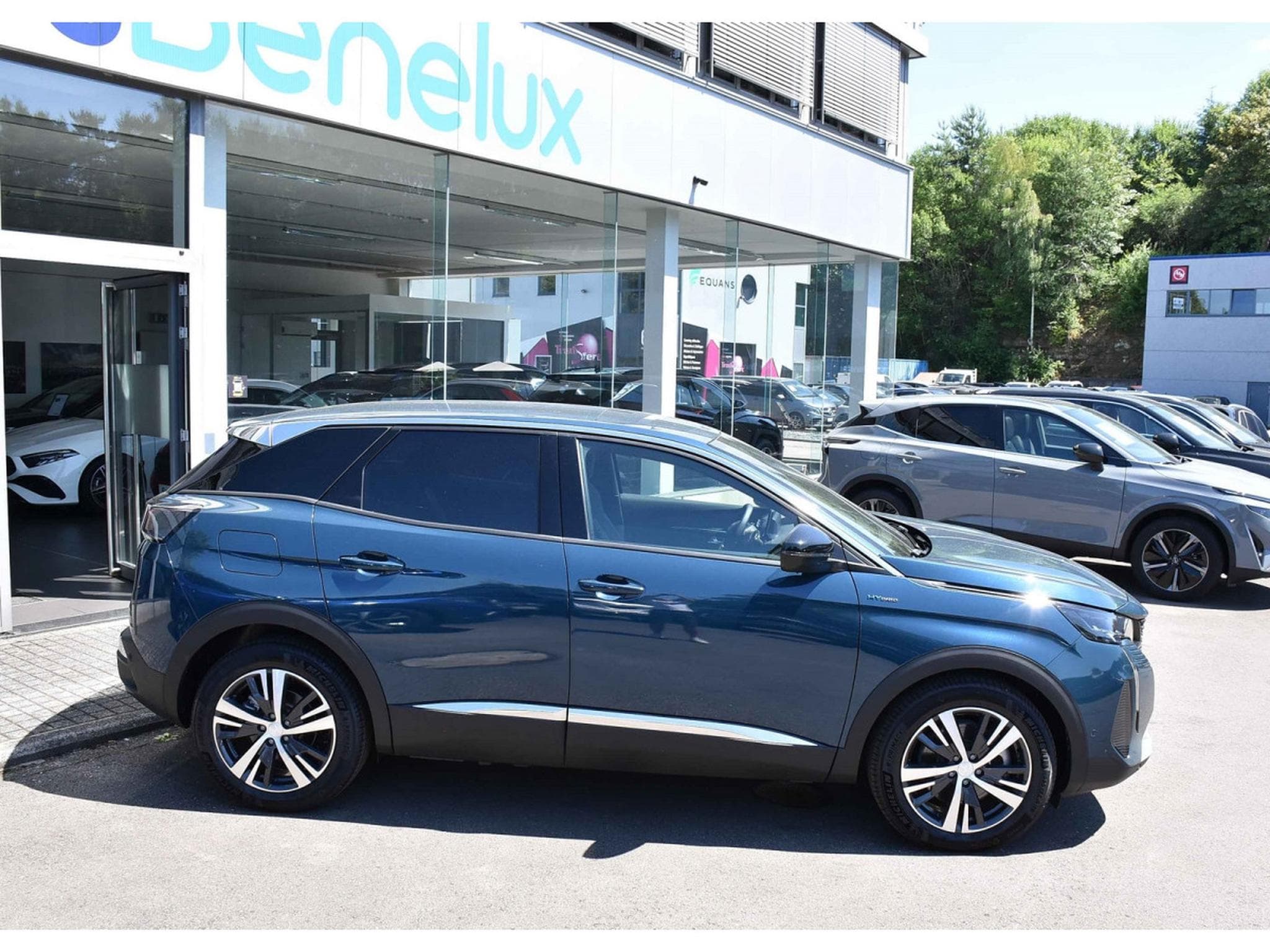 Peugeot 3008 1.6 Hybrid PHEV 180 Allure e-EAT8 LANE CAM 1° MAIN (2025) - Photo 3