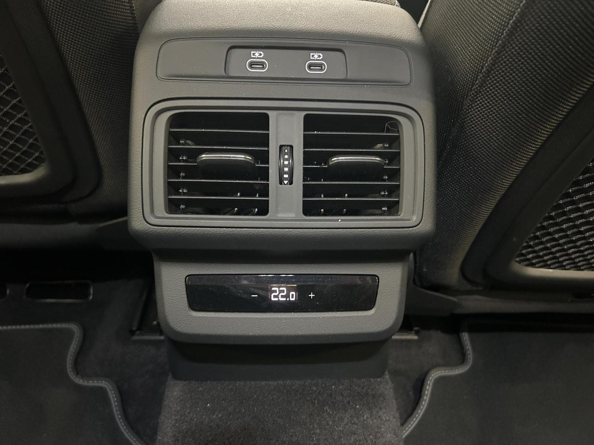 Audi Q5 TDI quattro 150 kW S tronic (2025) - Photo 13