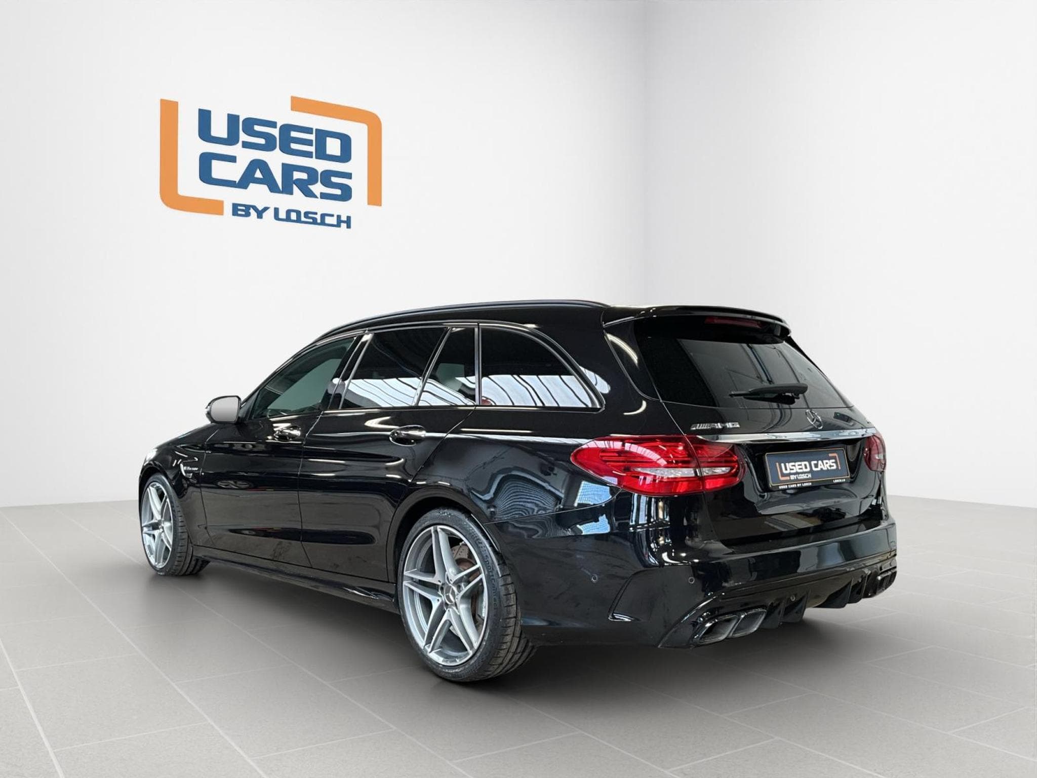 Mercedes C 63 AMG 9Aut.+SoundBurmester+Head (2020) - Photo 6