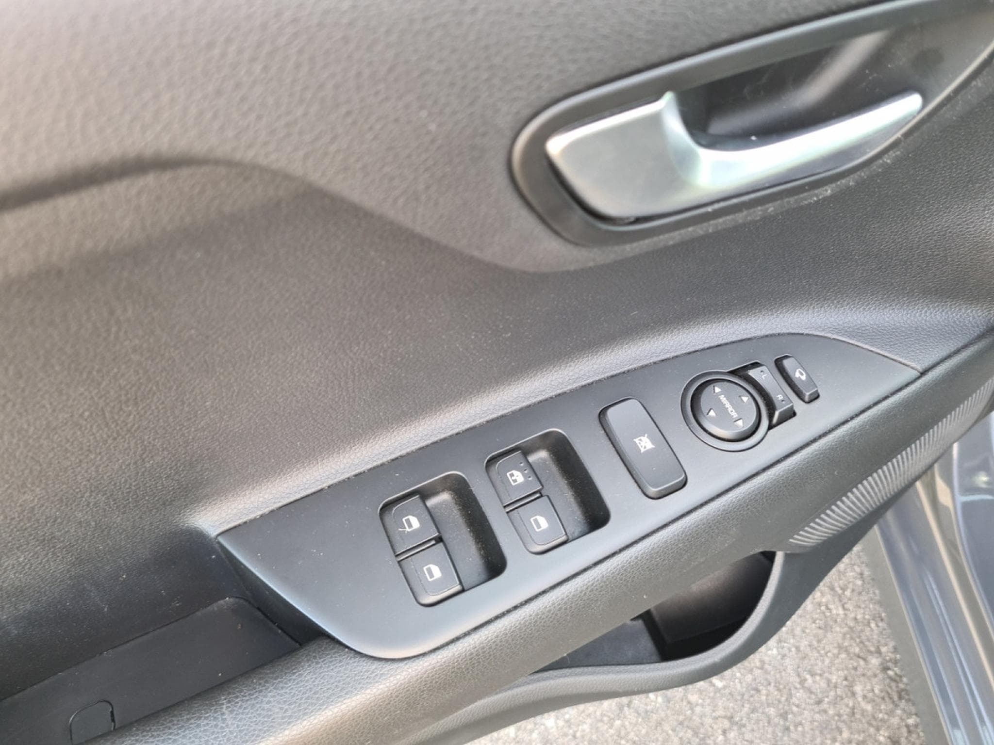 Kia Rio Pulse 1.2 ISG (2022) - Photo 10