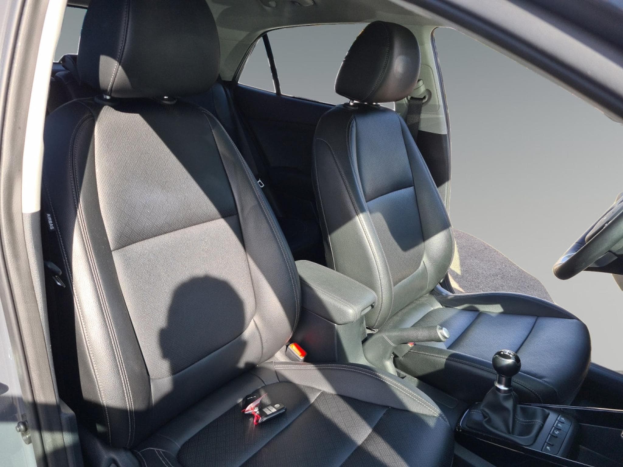 Kia Rio Pulse 1.2 ISG (2022) - Photo 15