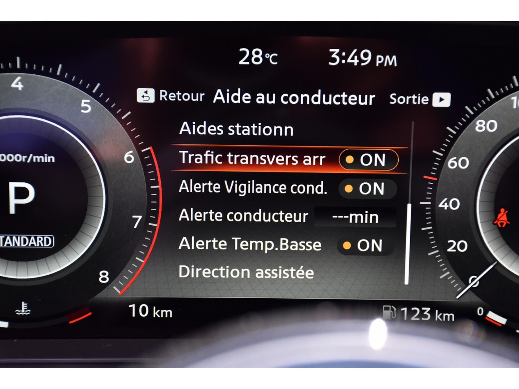 Nissan Qashqai 1.3 DIG-T MHEV N-Connecta Xtronic COLD PACK NEUF (2026) - Photo 17